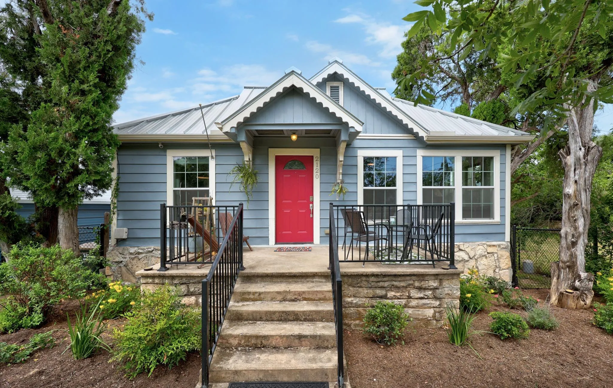 Photo of 2120 LEANDER ST, Georgetown, TX, 78626