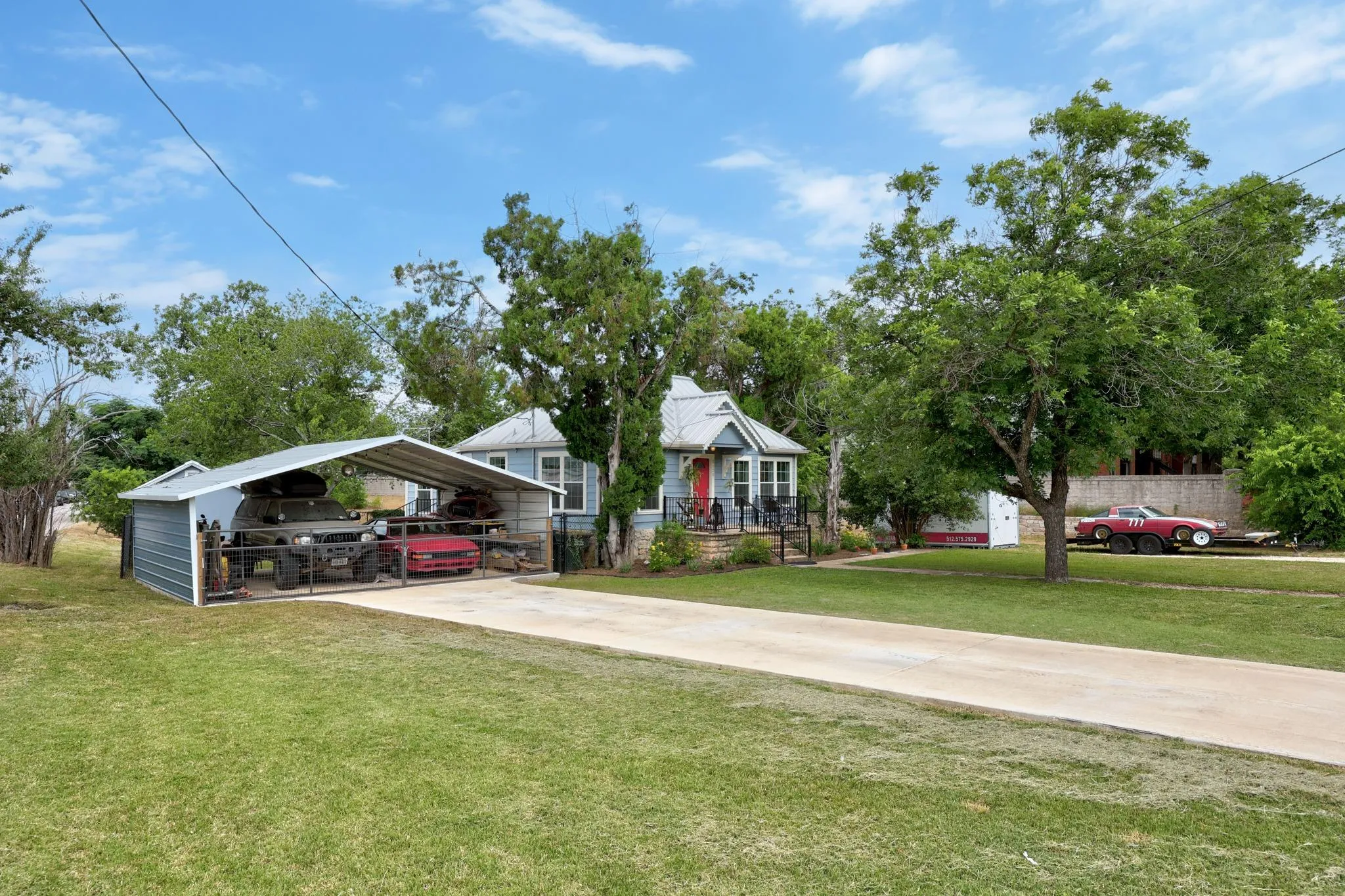 Photo 4 of 2120 LEANDER ST