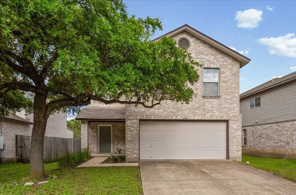 Photo 5 of 2423 BYFIELD DR
