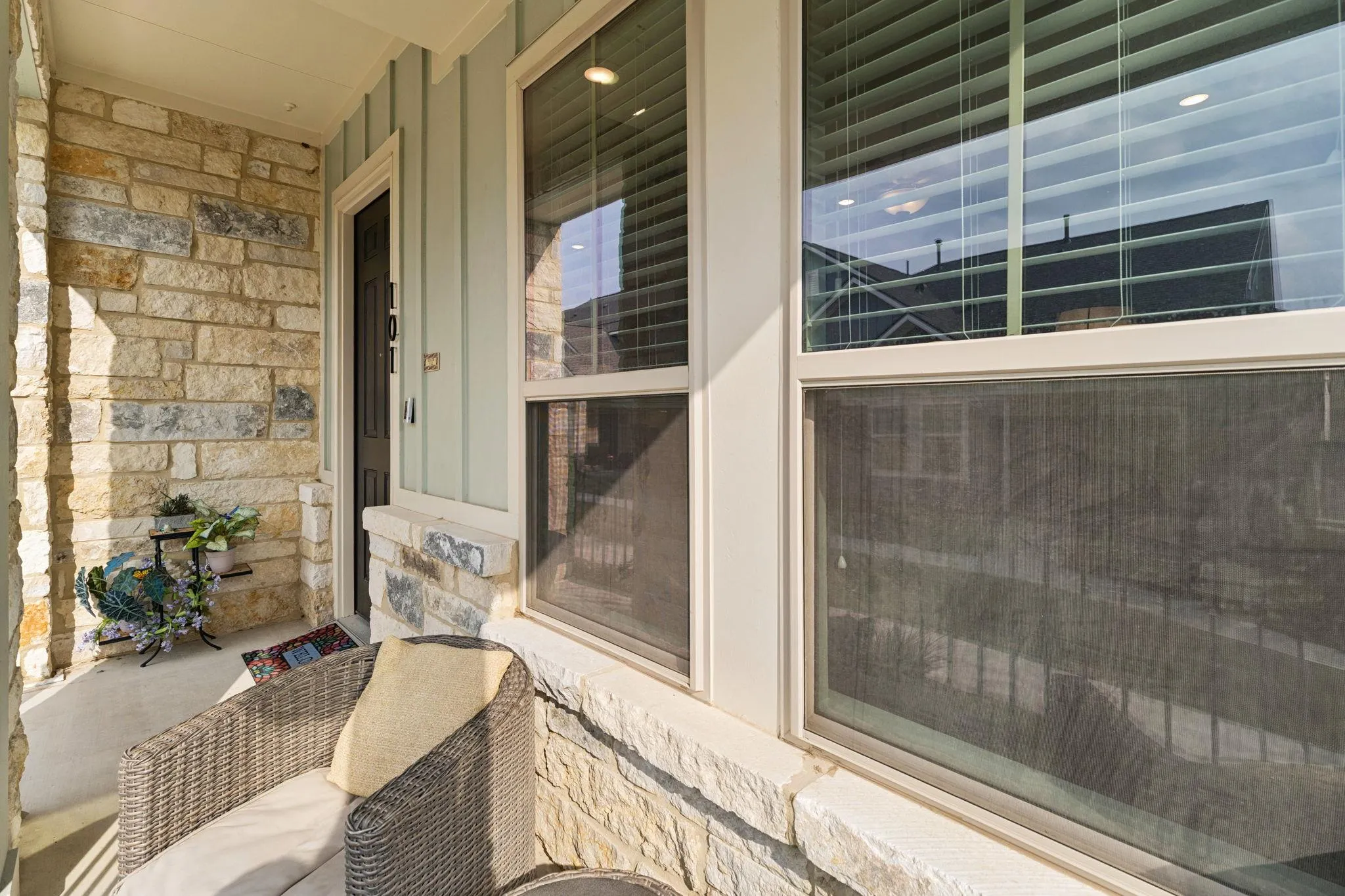 Photo 3 of 105 LAFITTE DR #101