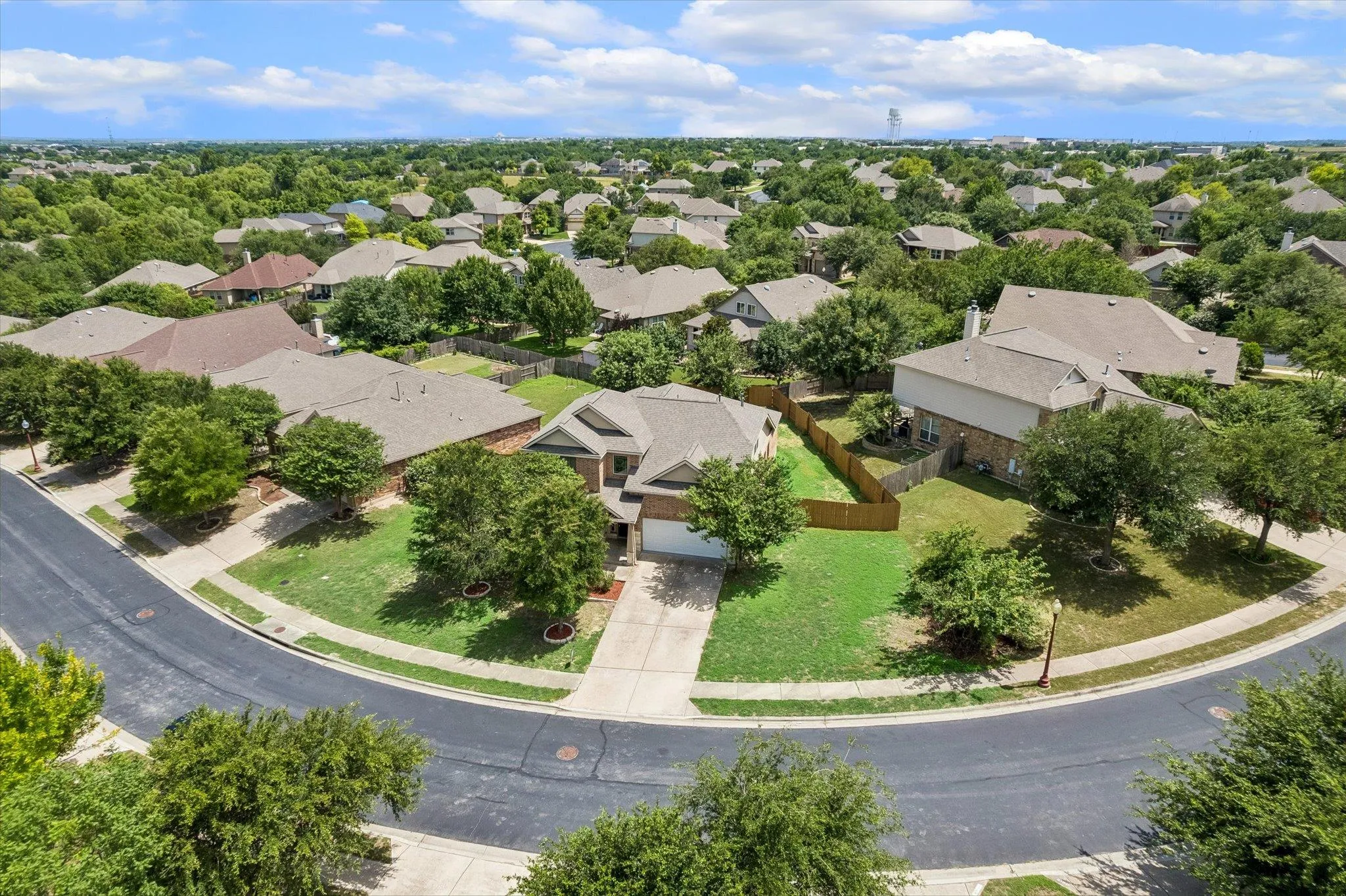 Photo 2 of 19701 MAIDEN GRASS DR
