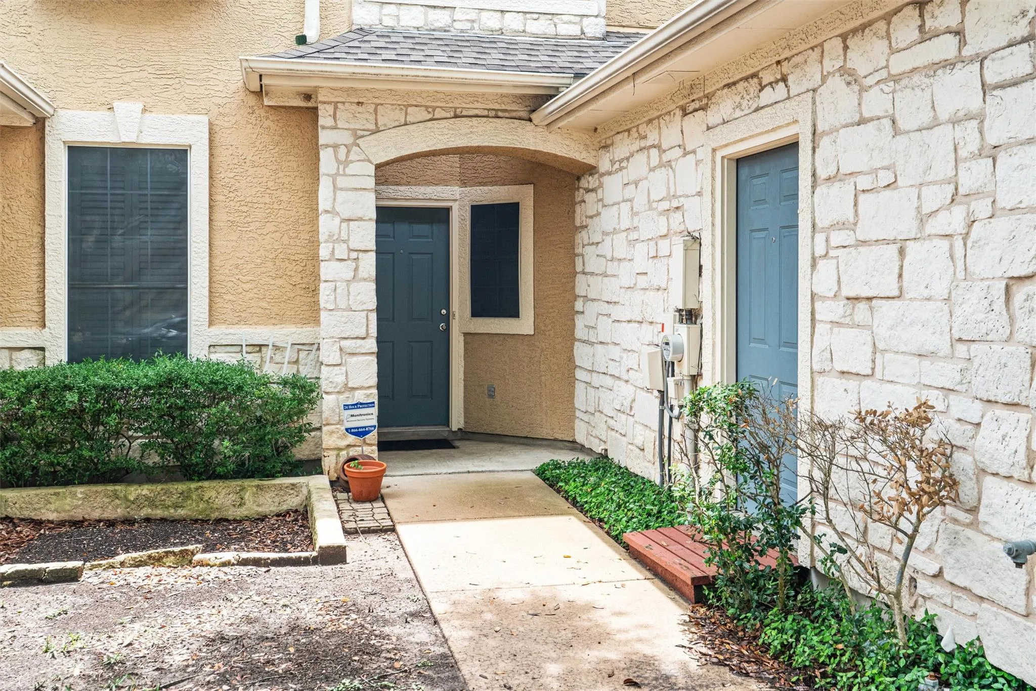 Photo 4 of 4620 W WILLIAM CANNON DR #2