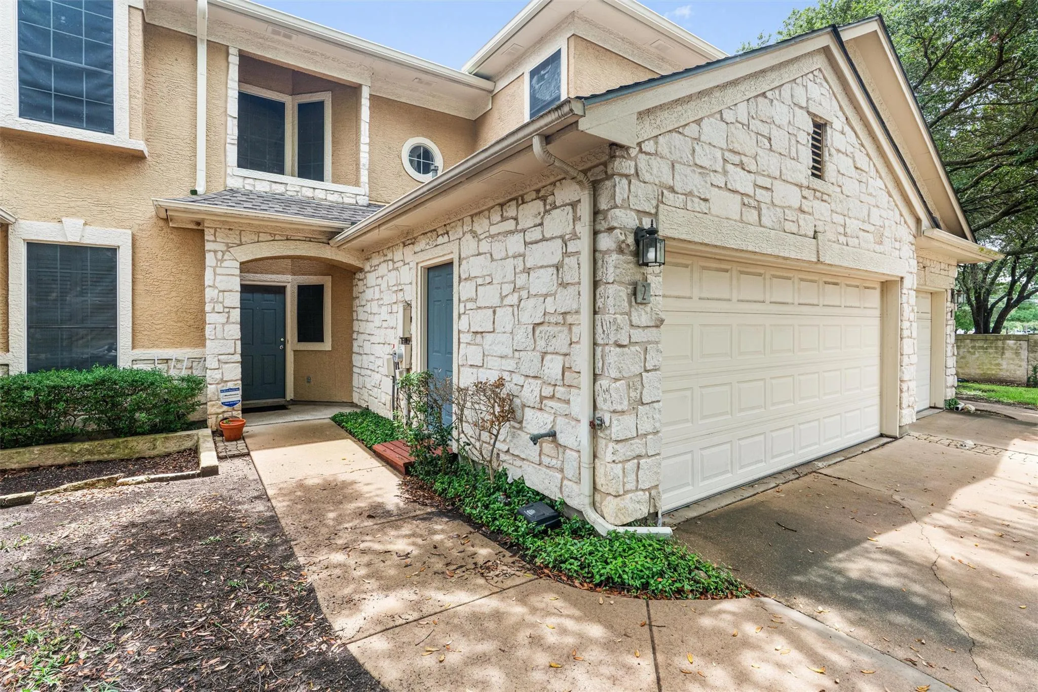 Photo 2 of 4620 W WILLIAM CANNON DR #2
