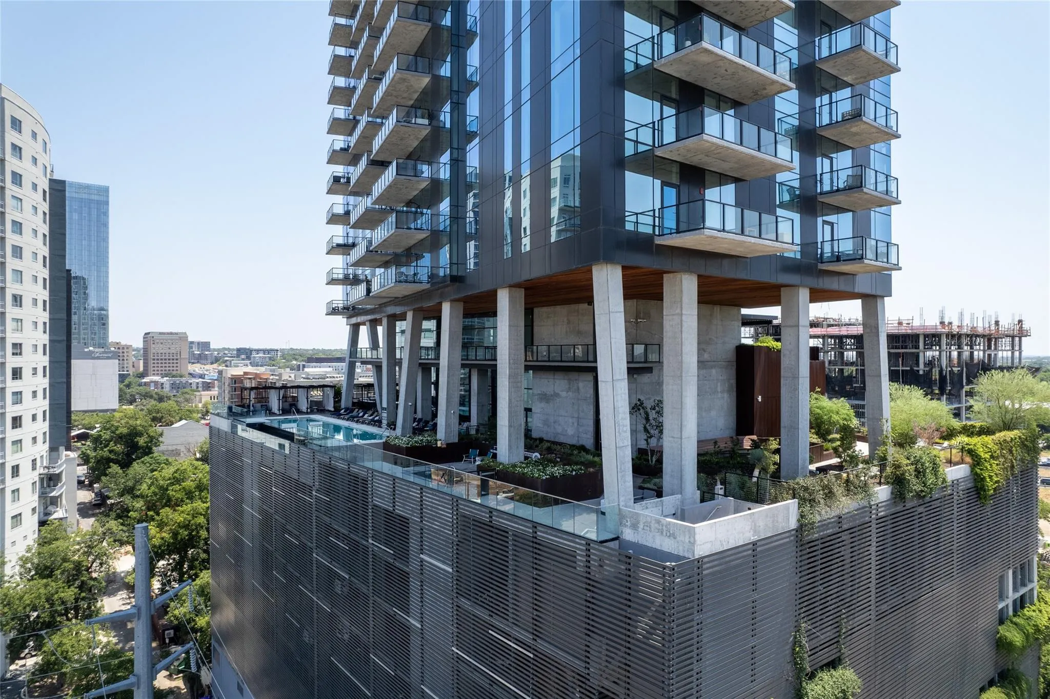 Photo of 70 RAINEY ST #1703, Austin, 78701