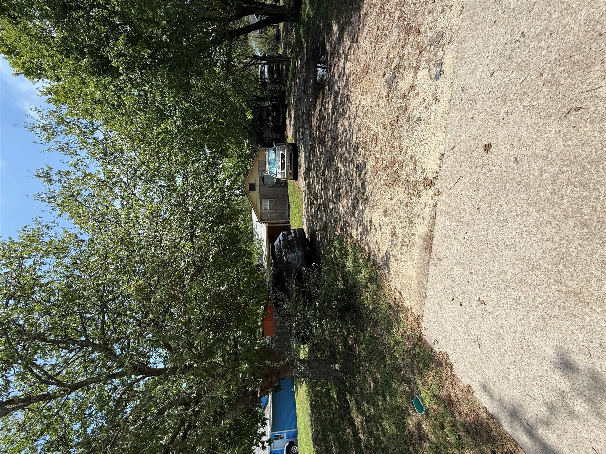 Photo 3 of 2703 WHELESS LN