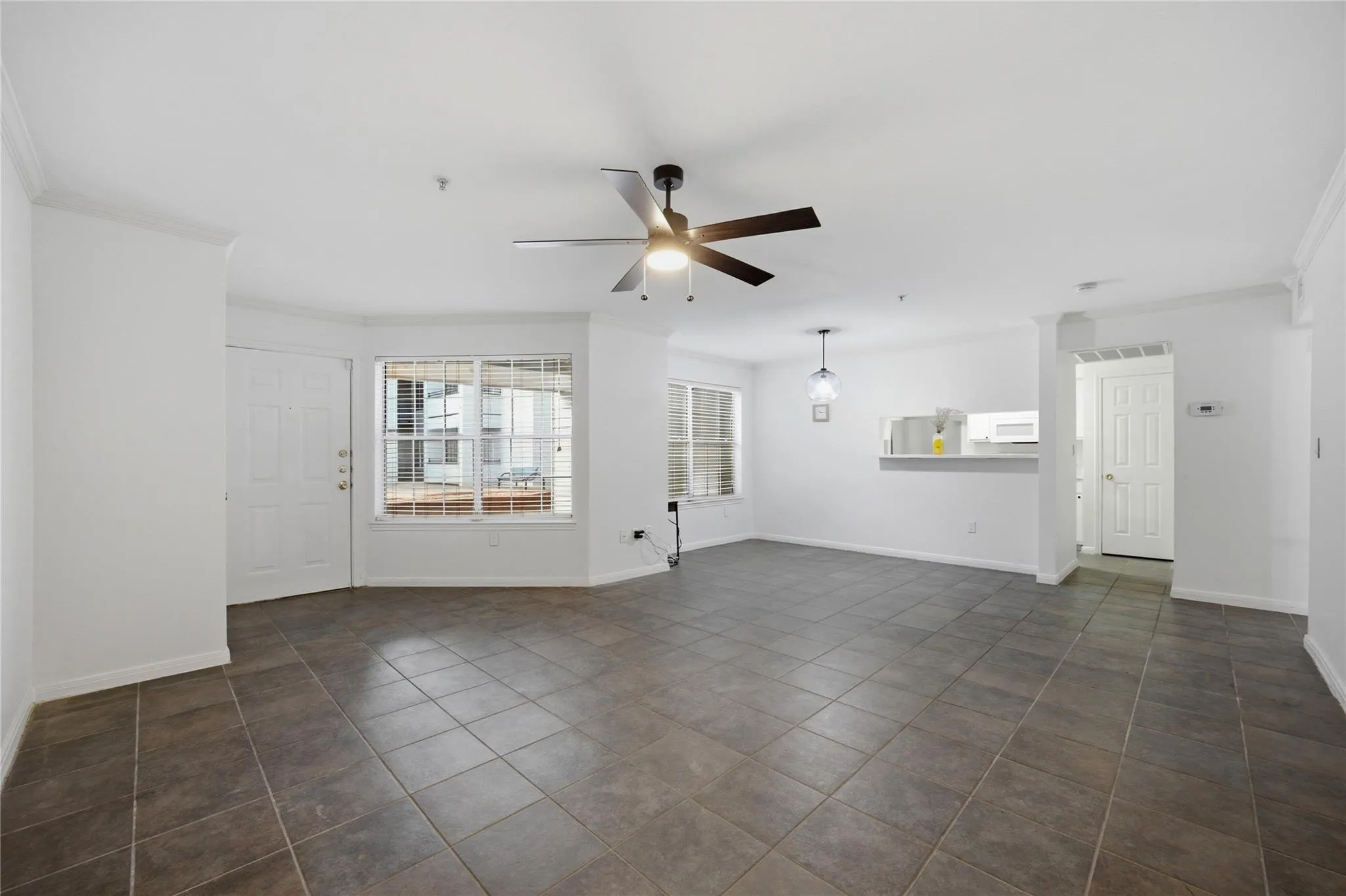 Photo 4 of 501 W 26TH ST #108