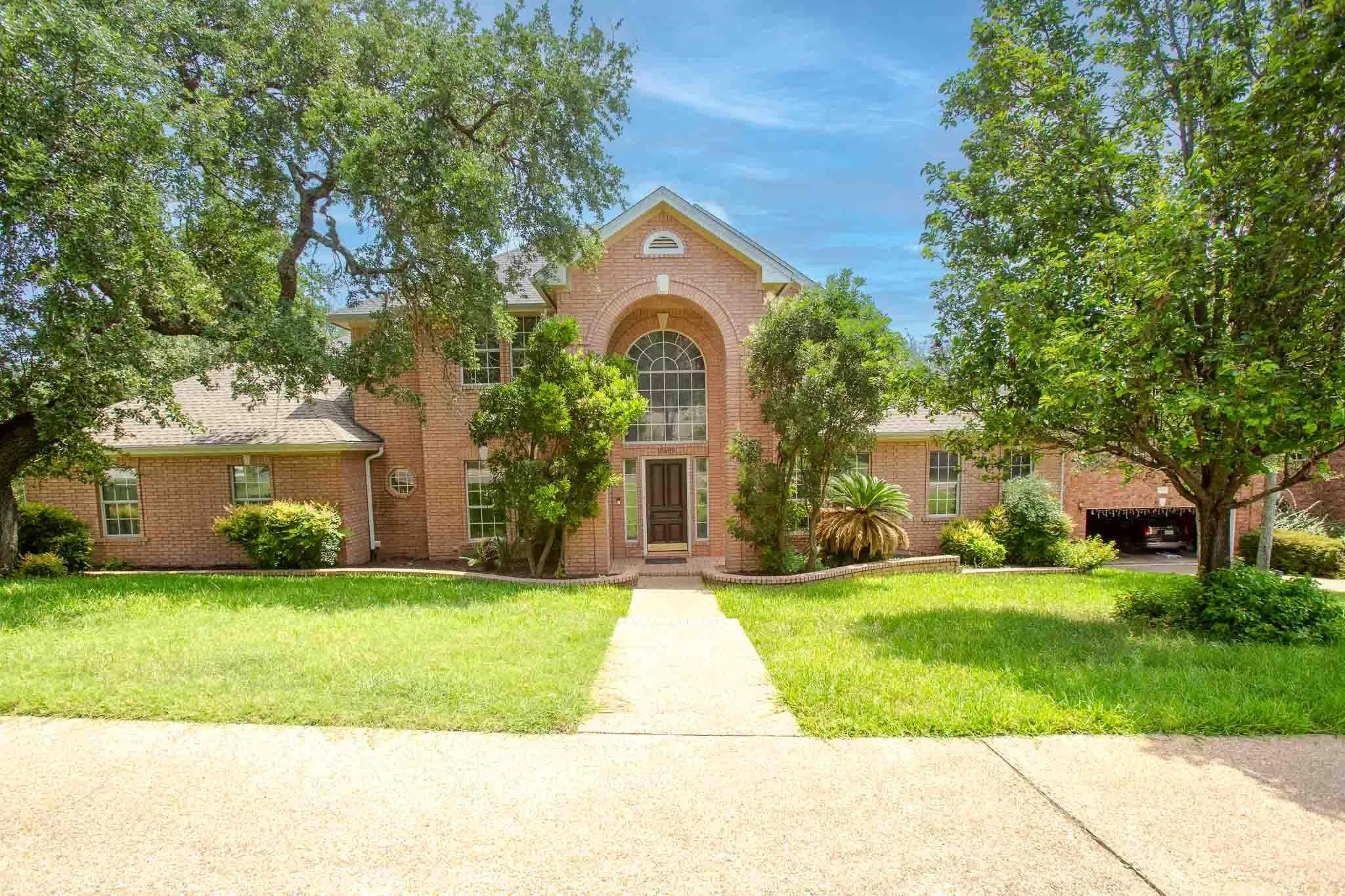 Photo of 10609 SKYFLOWER DR, Austin, 78759
