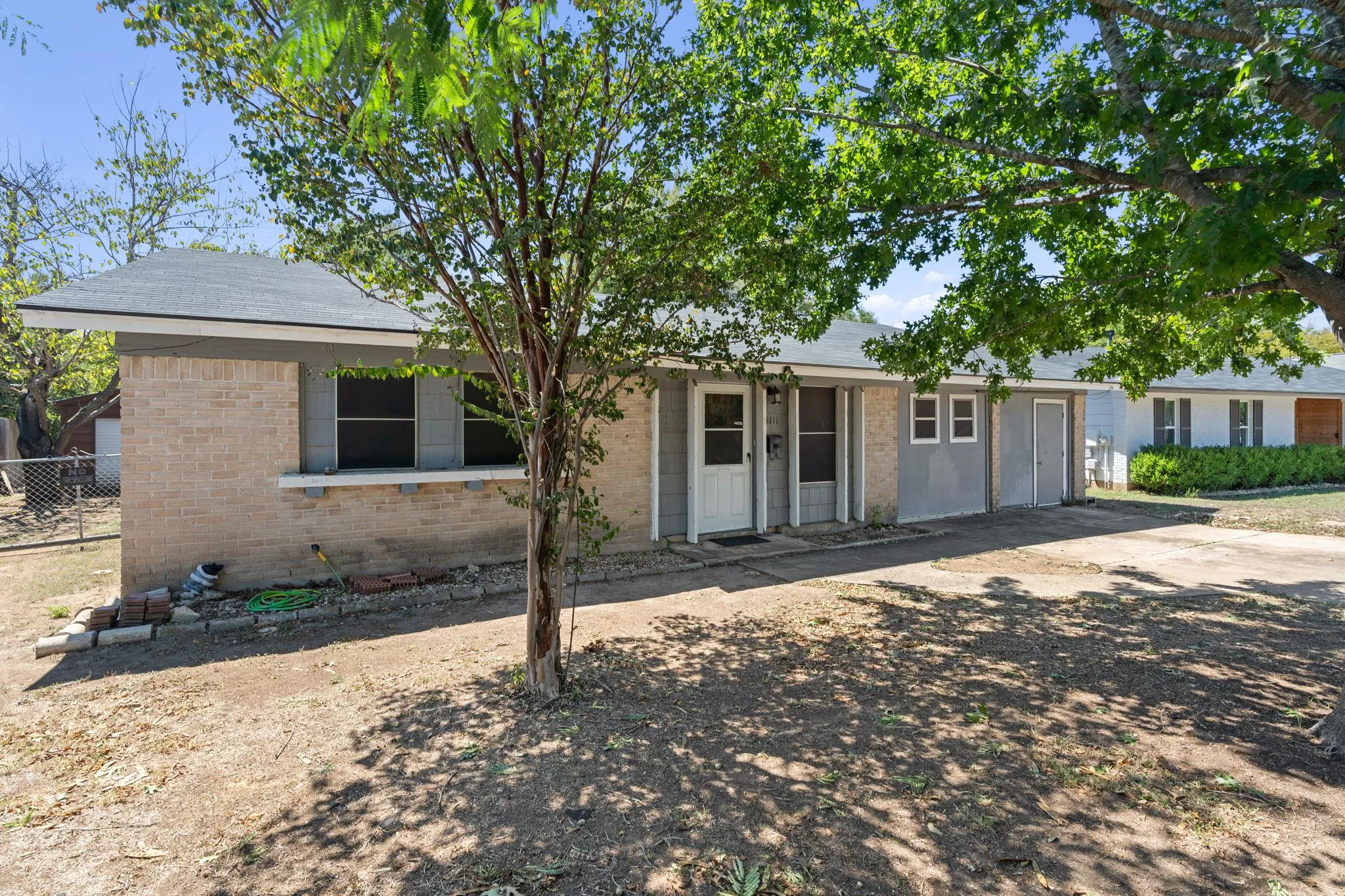 Photo of 5111 MEADOW CREEK DR, Austin, TX, 78745