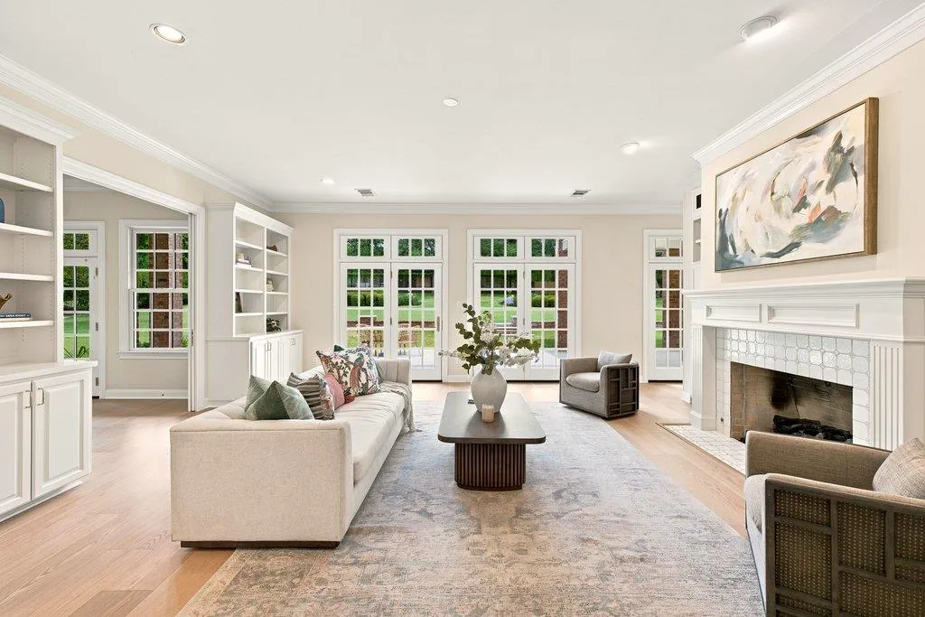 Photo 4 of 3608 WOODCUTTERS WAY