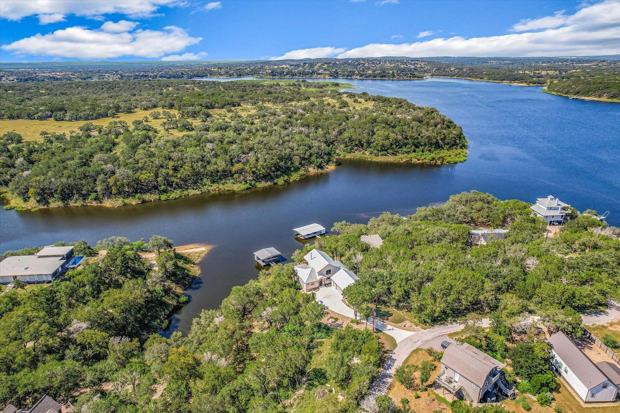 Photo of 26815 BLUE COVE RD, Marble Falls, TX, 78654