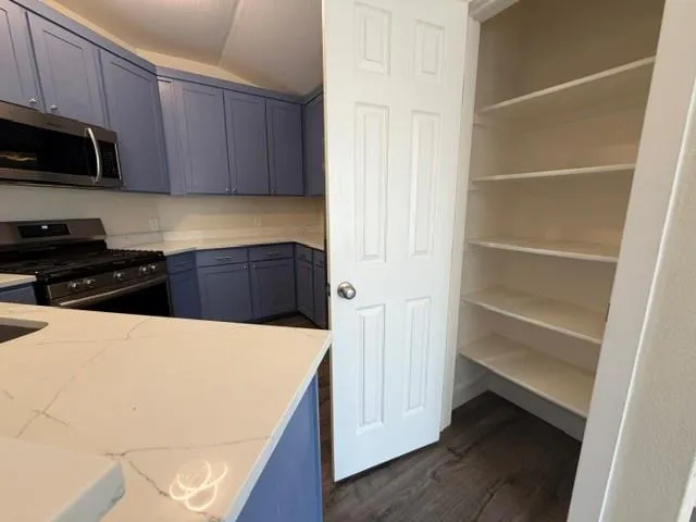 Photo 5 of 4003 AYALA DR