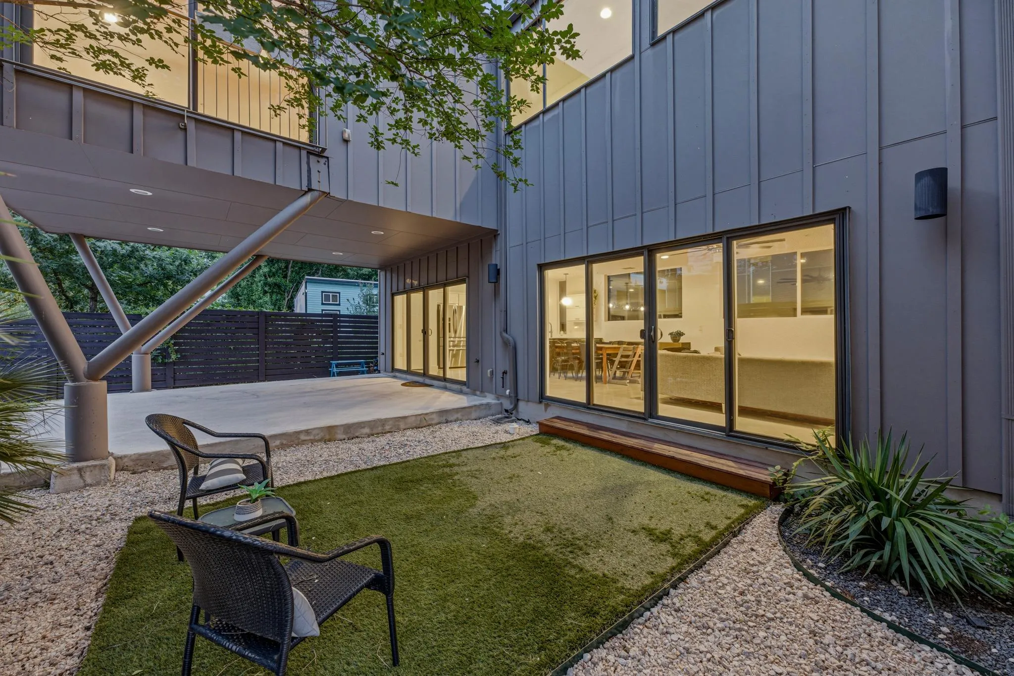 Photo of 1606 SALINA ST, Austin, 78702