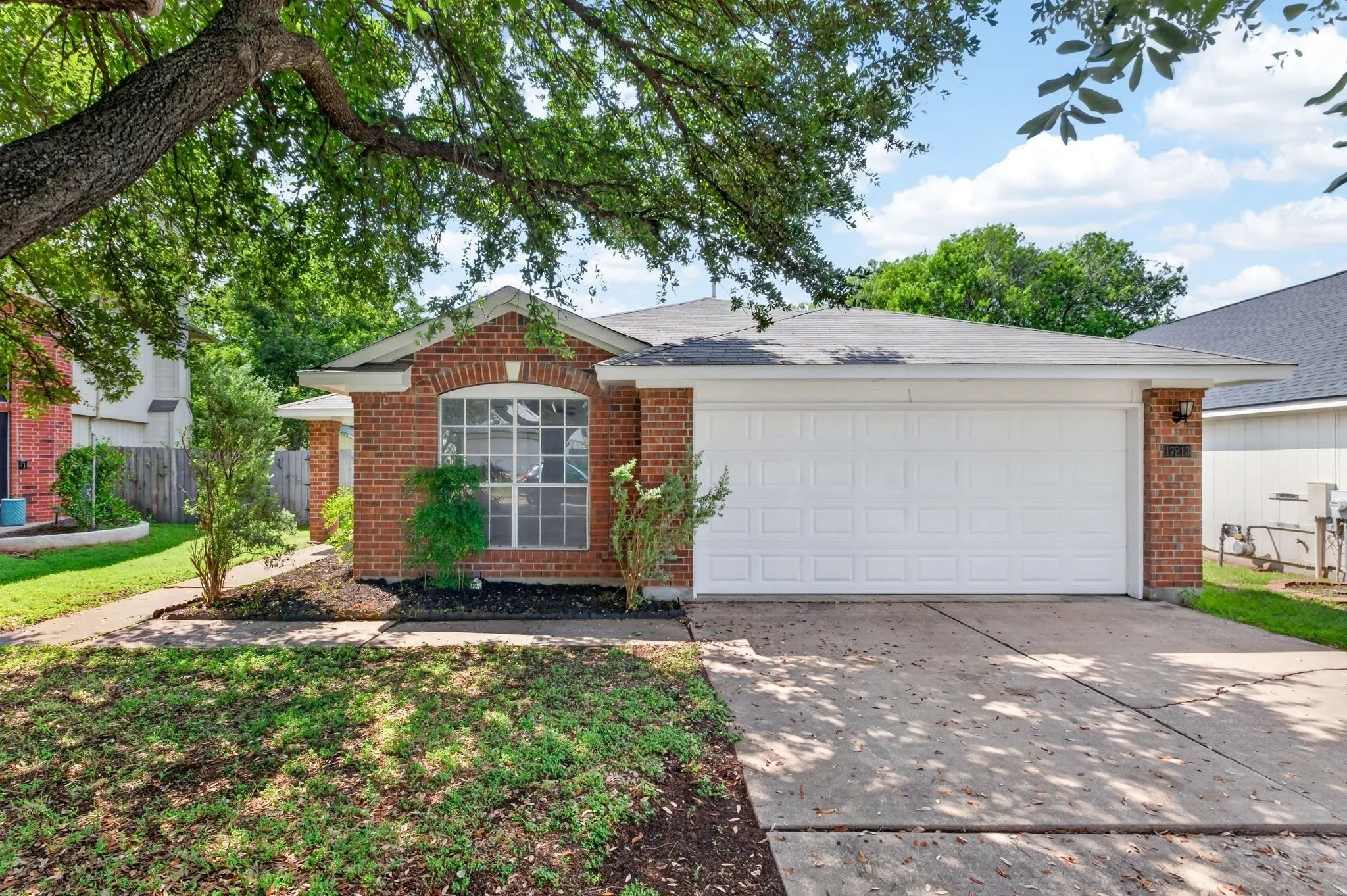 Photo of 17213 BUSHMILLS RD, Pflugerville, TX, 78660