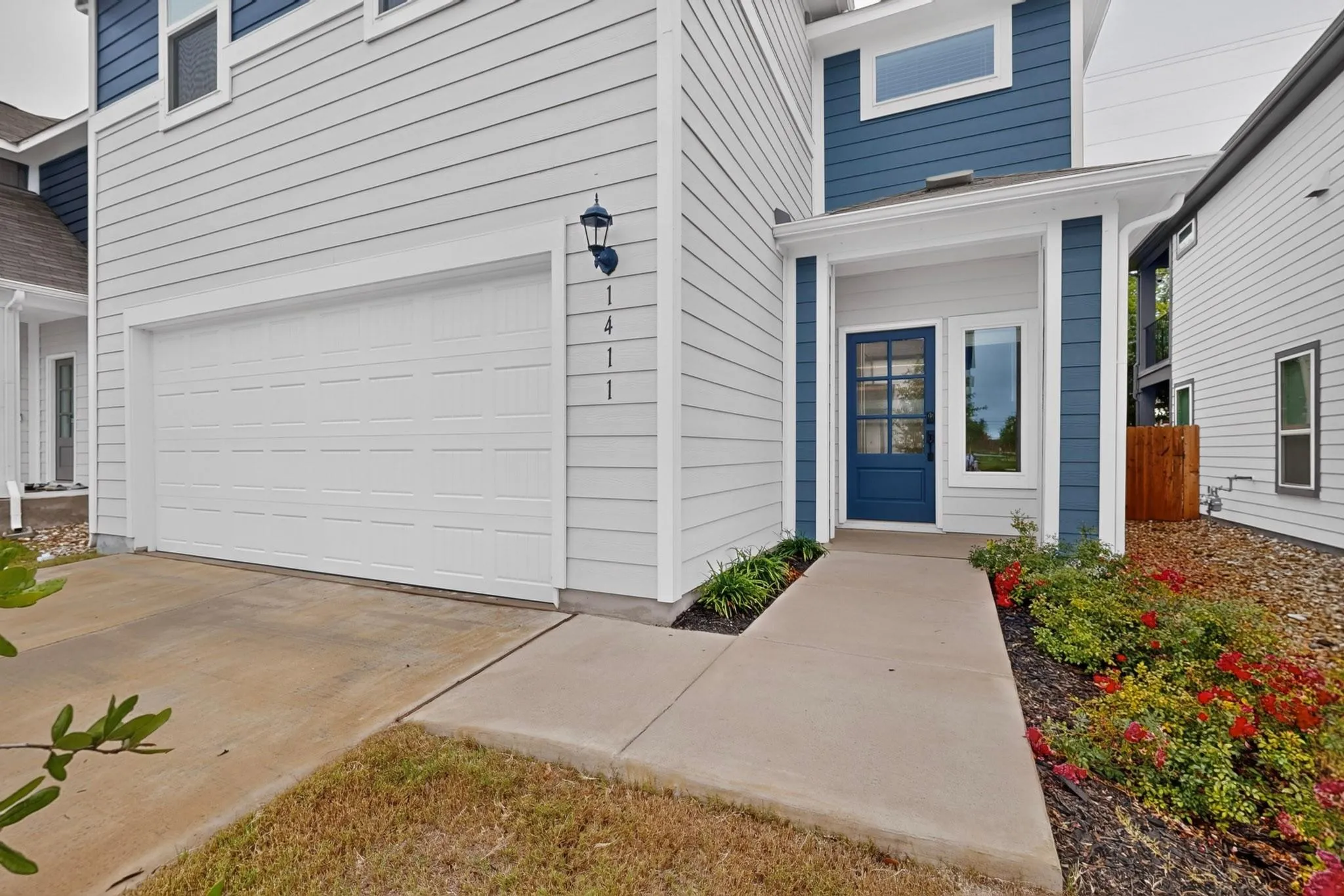 Photo 2 of 1411 IBERVILLE DR #30