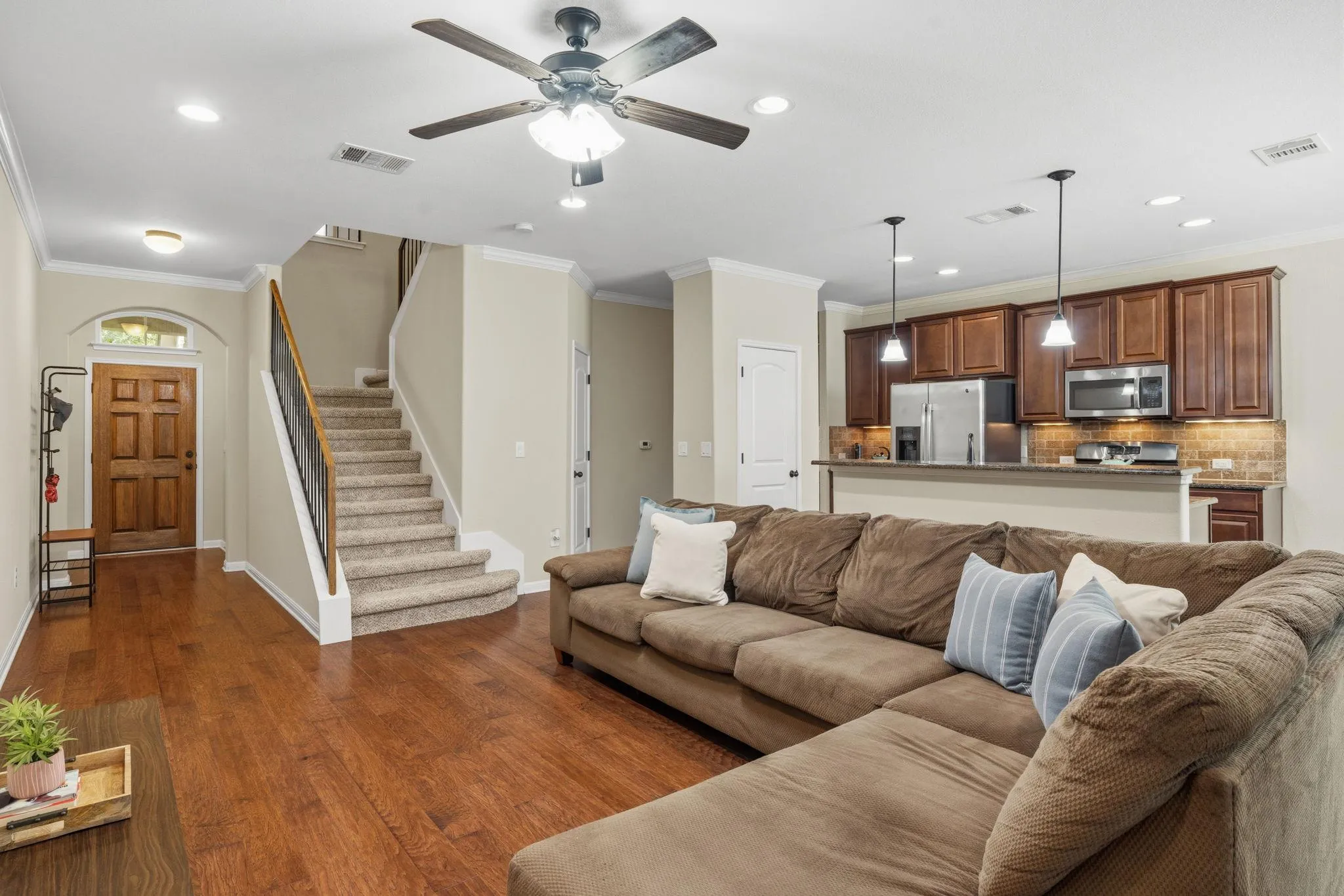 Photo 3 of 13400 BRIARWICK DR #1802