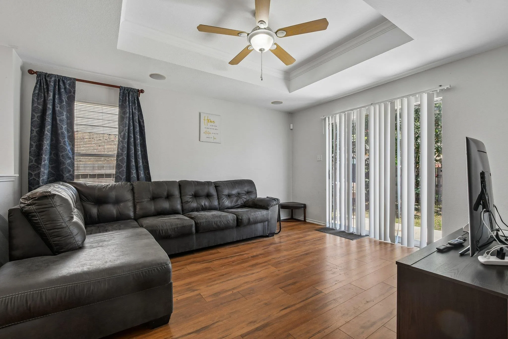 Photo 3 of 3408 BACH DR
