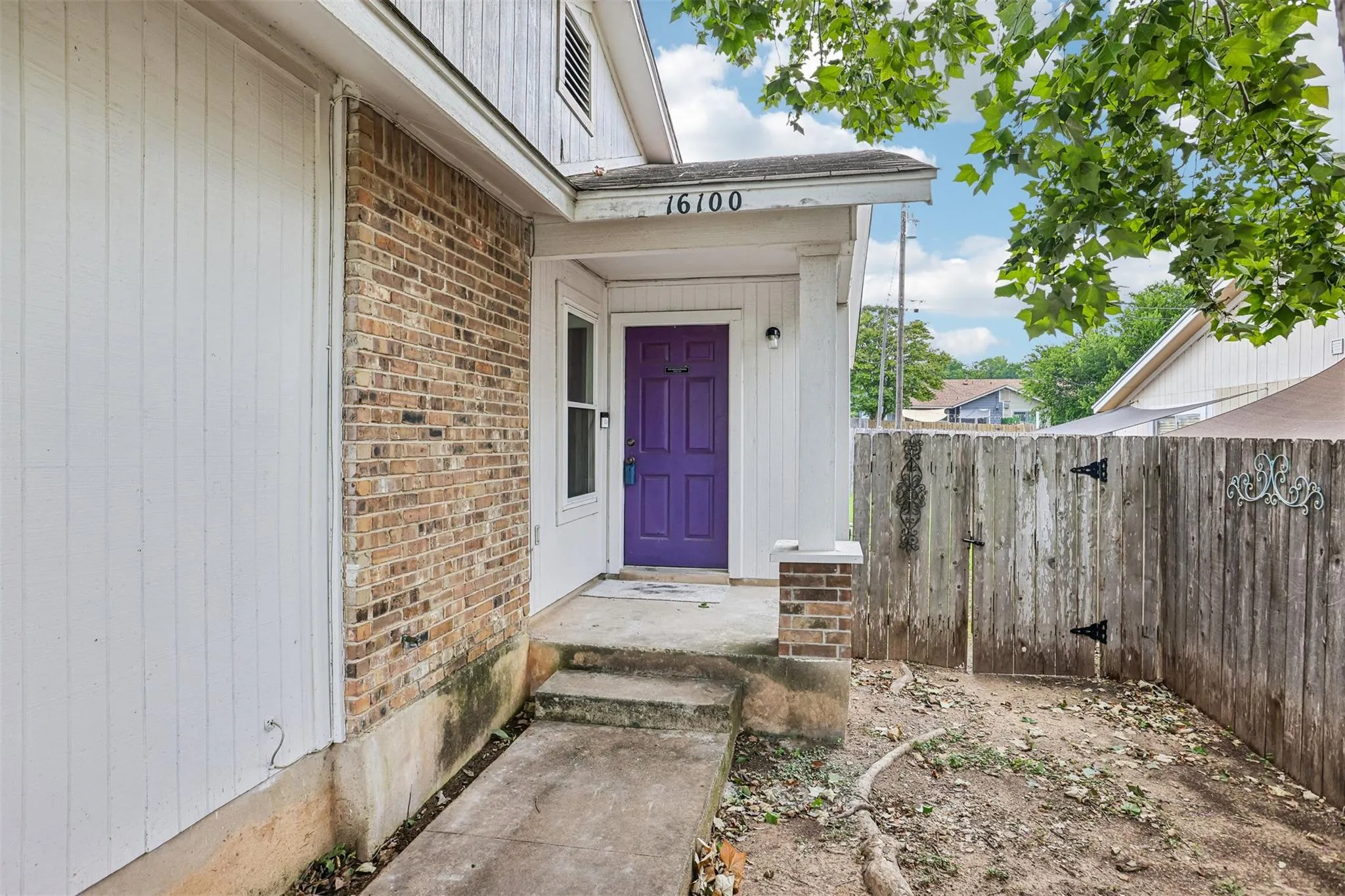 Photo 5 of 16100 WINDERMERE DR