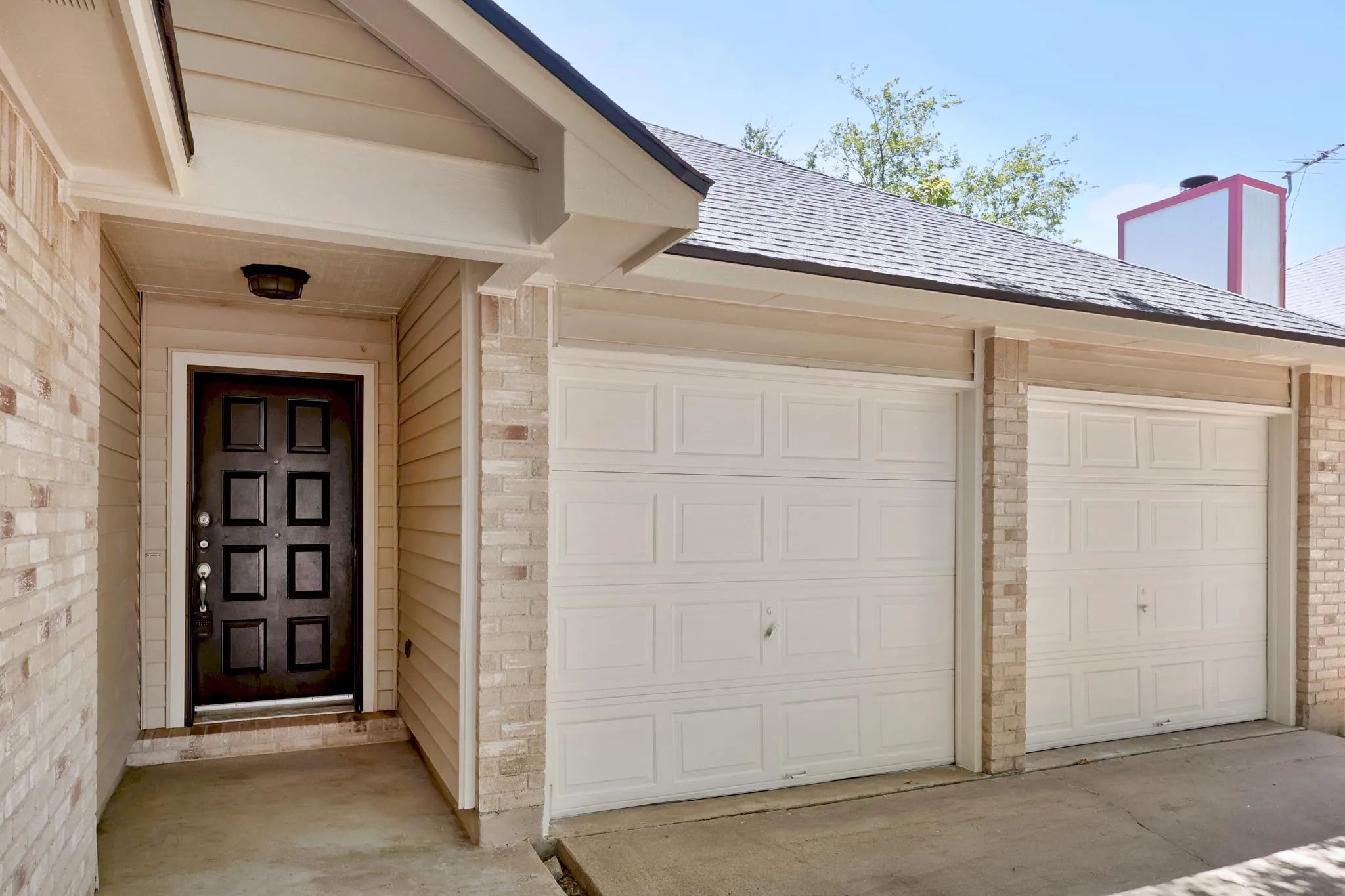 Photo of 1511 LANTANA DR, Round Rock, TX, 78664