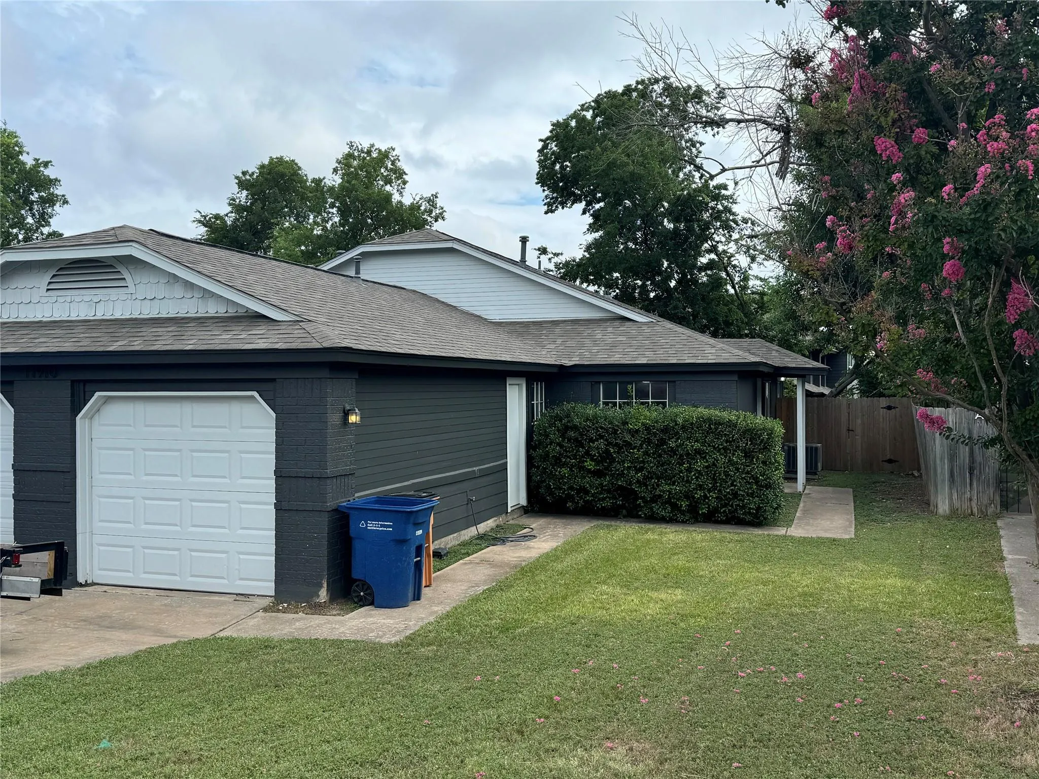 Photo 4 of 11910 SUNHILLOW BND