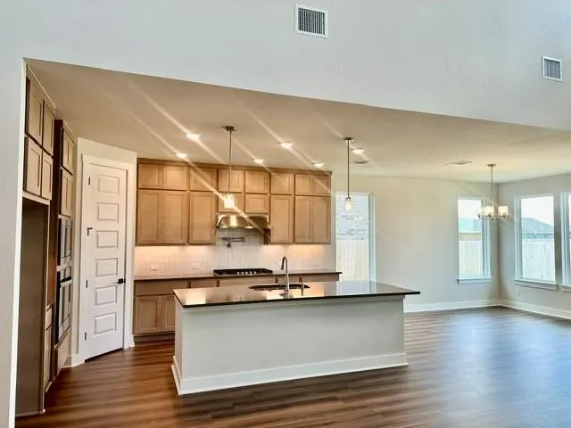 Photo 5 of 19600 ERNA DR