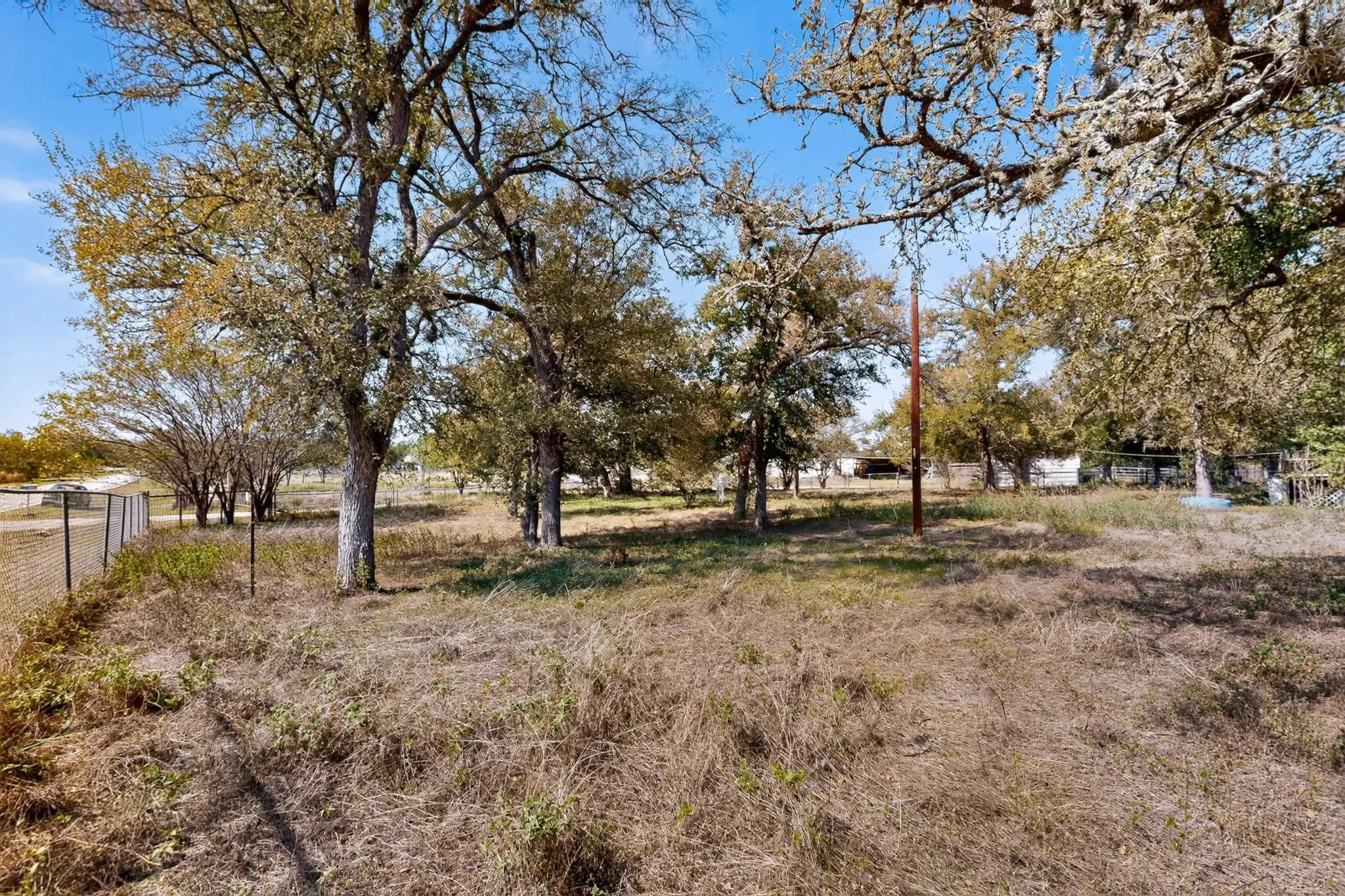 Photo 3 of 1700 WEBBERWOOD DR