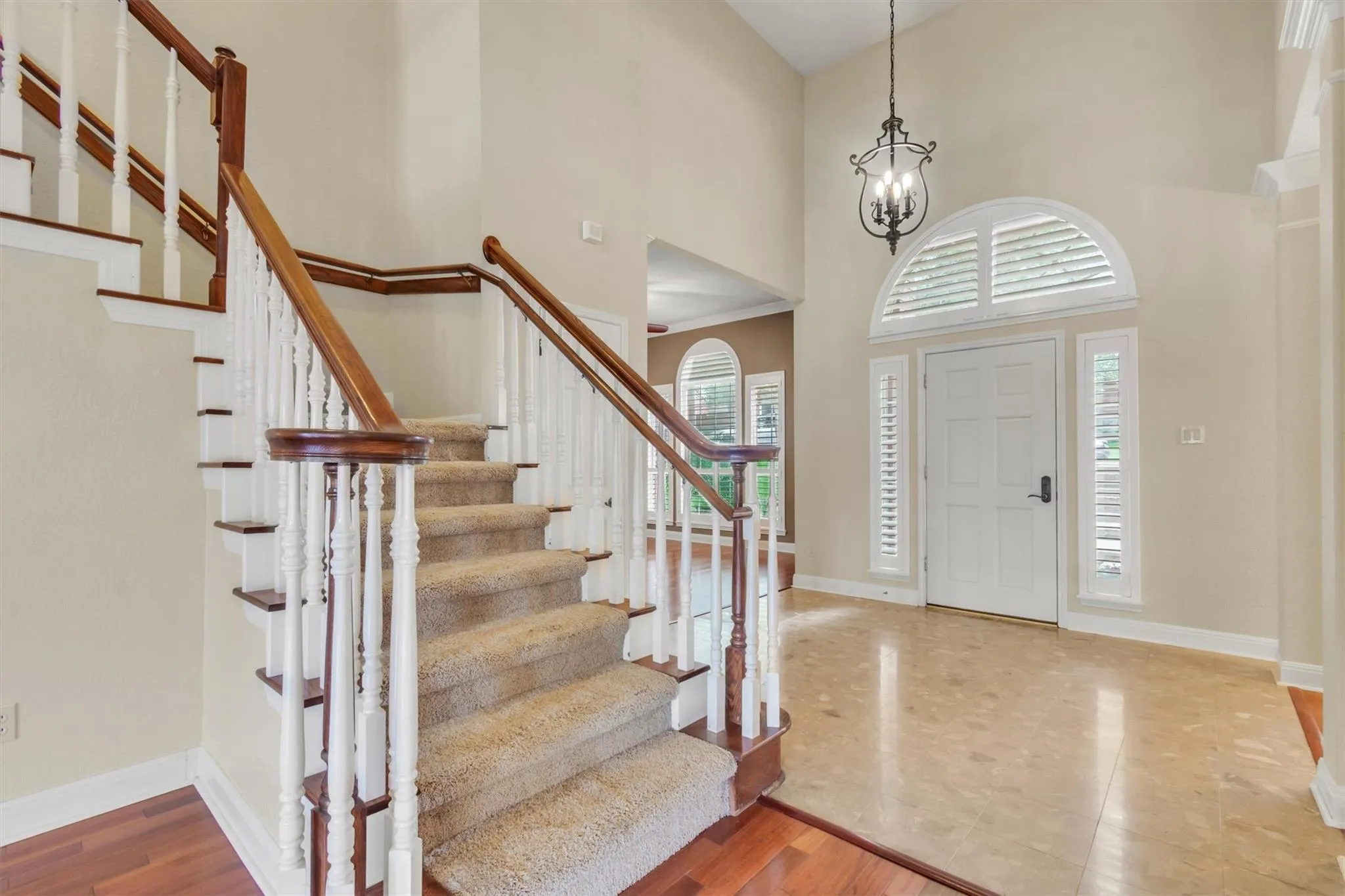 Photo 2 of 6008 TRIBUTARY RIDGE CT