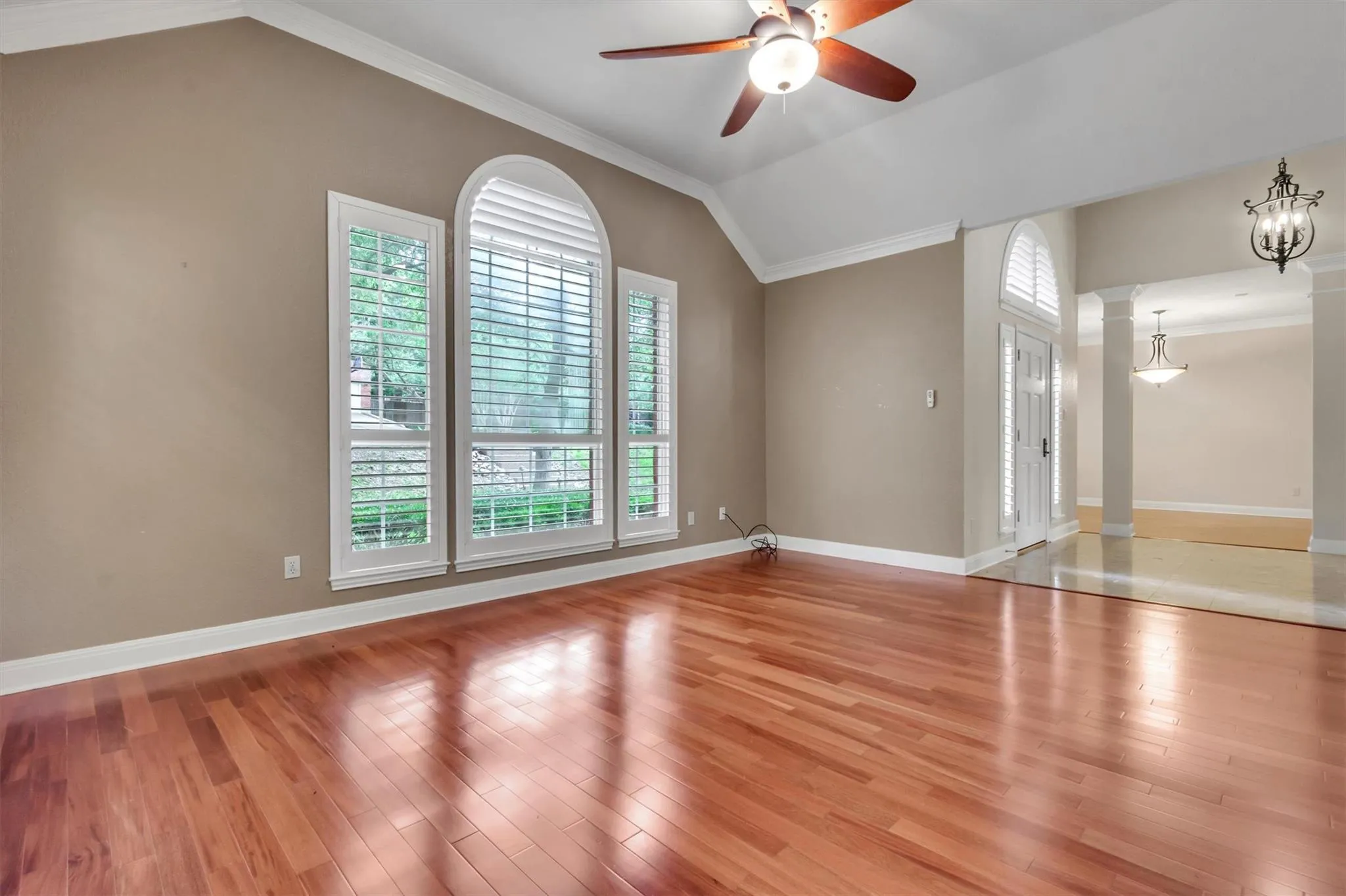 Photo 4 of 6008 TRIBUTARY RIDGE CT