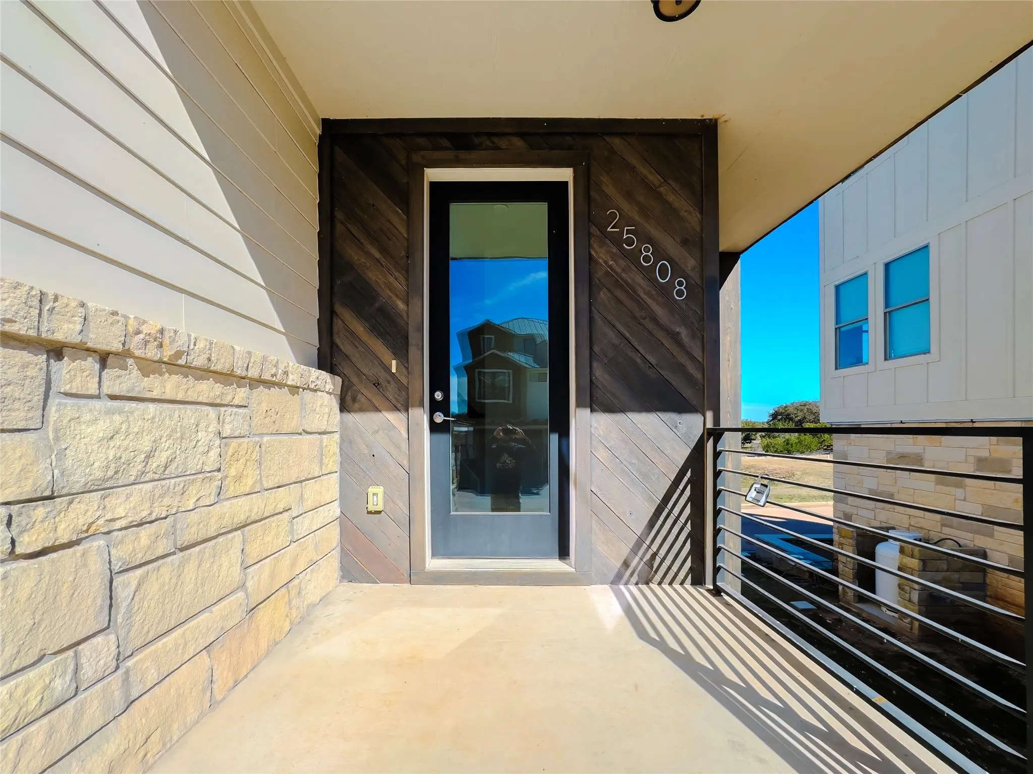 Photo 4 of 25808 CASE LN #20