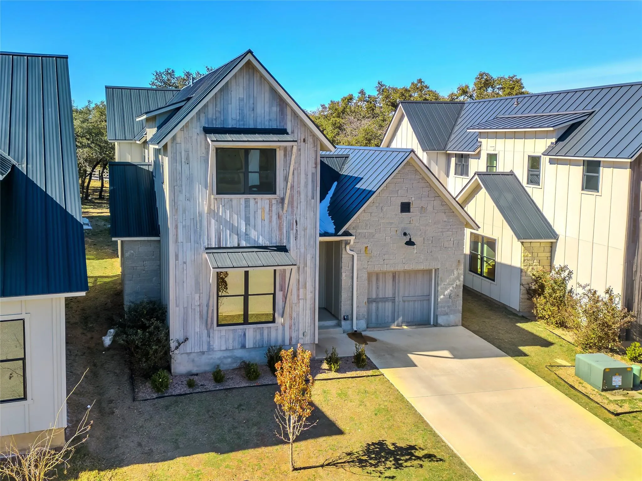 Photo of 2400 BRUIN DR #27, Spicewood, TX, 78669