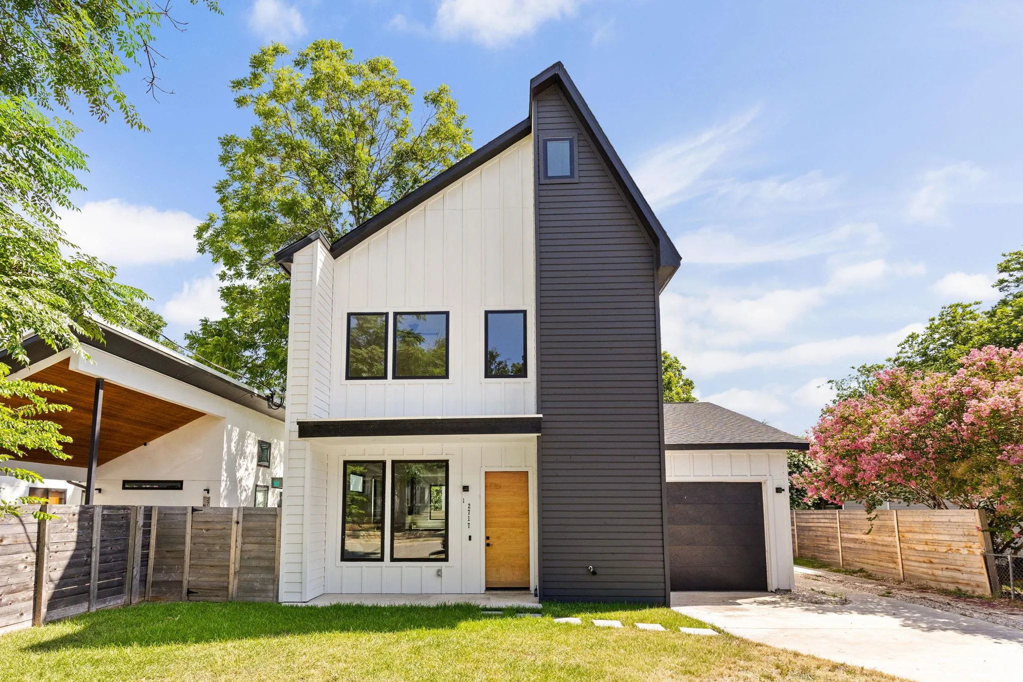 Photo of 2717 LYONS RD #1, Austin, TX, 78702
