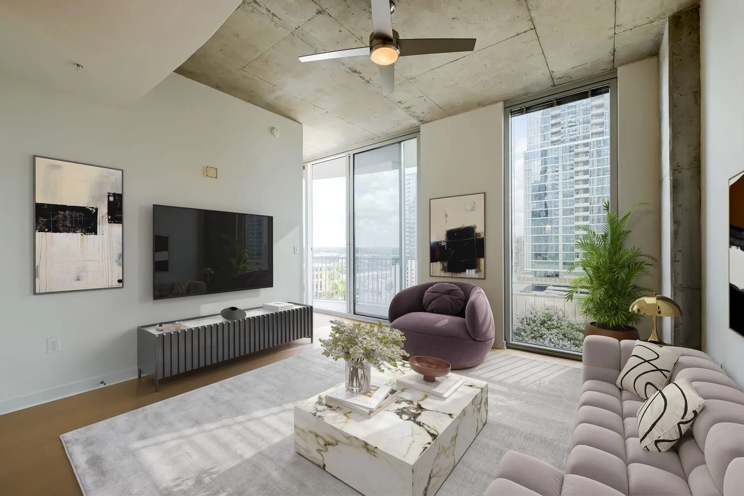 Photo 3 of 360 NUECES ST #1208