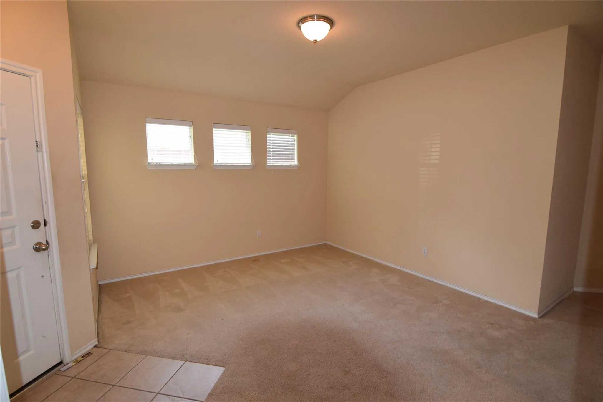 Photo 3 of 708 TIMOTHY JOHN DR