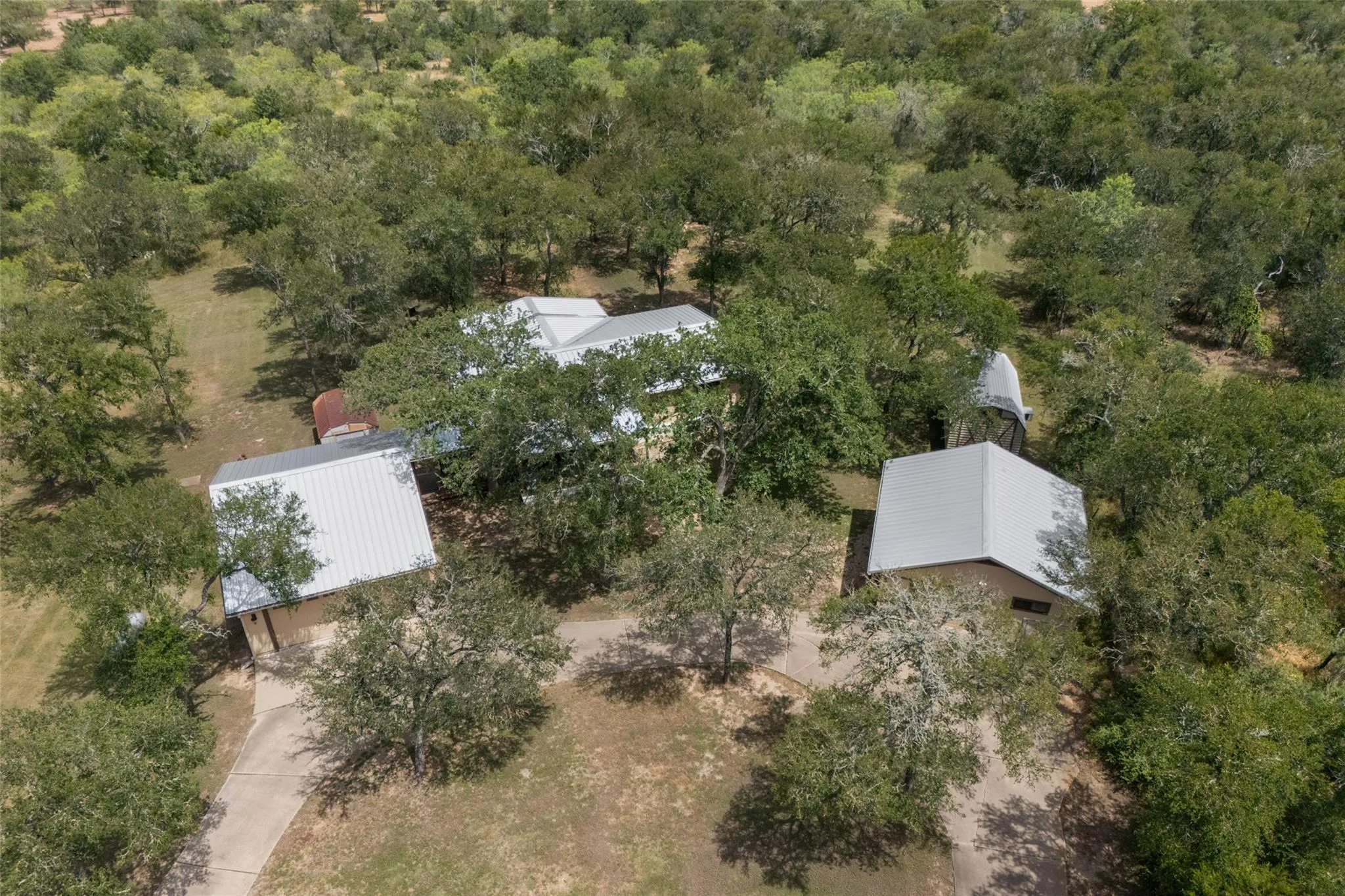 Photo of 153 SALDANA DR, Cedar Creek, TX, 78612