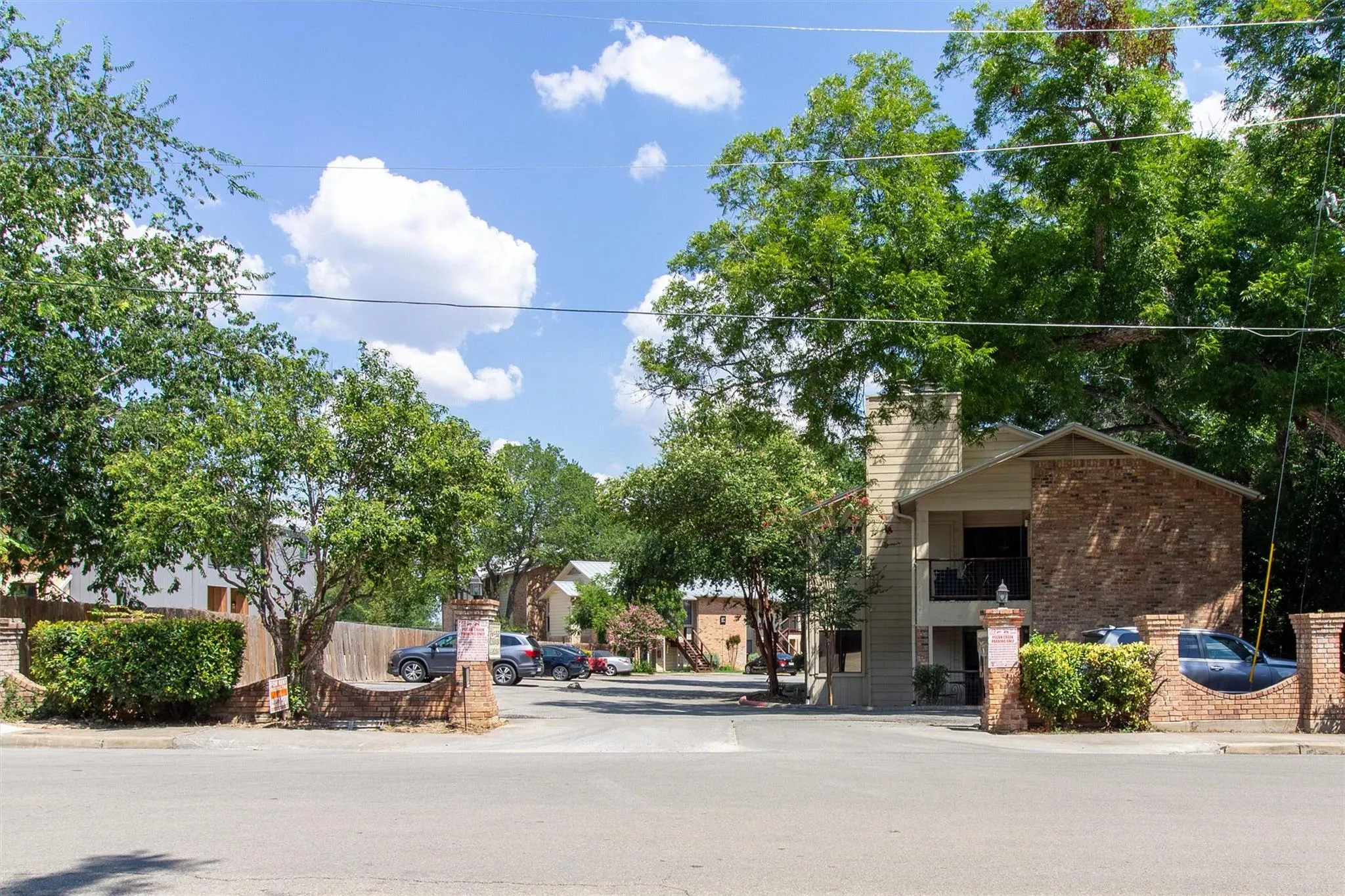 Photo of 421 W SAN ANTONIO ST #I 2, San Marcos, TX, 78666