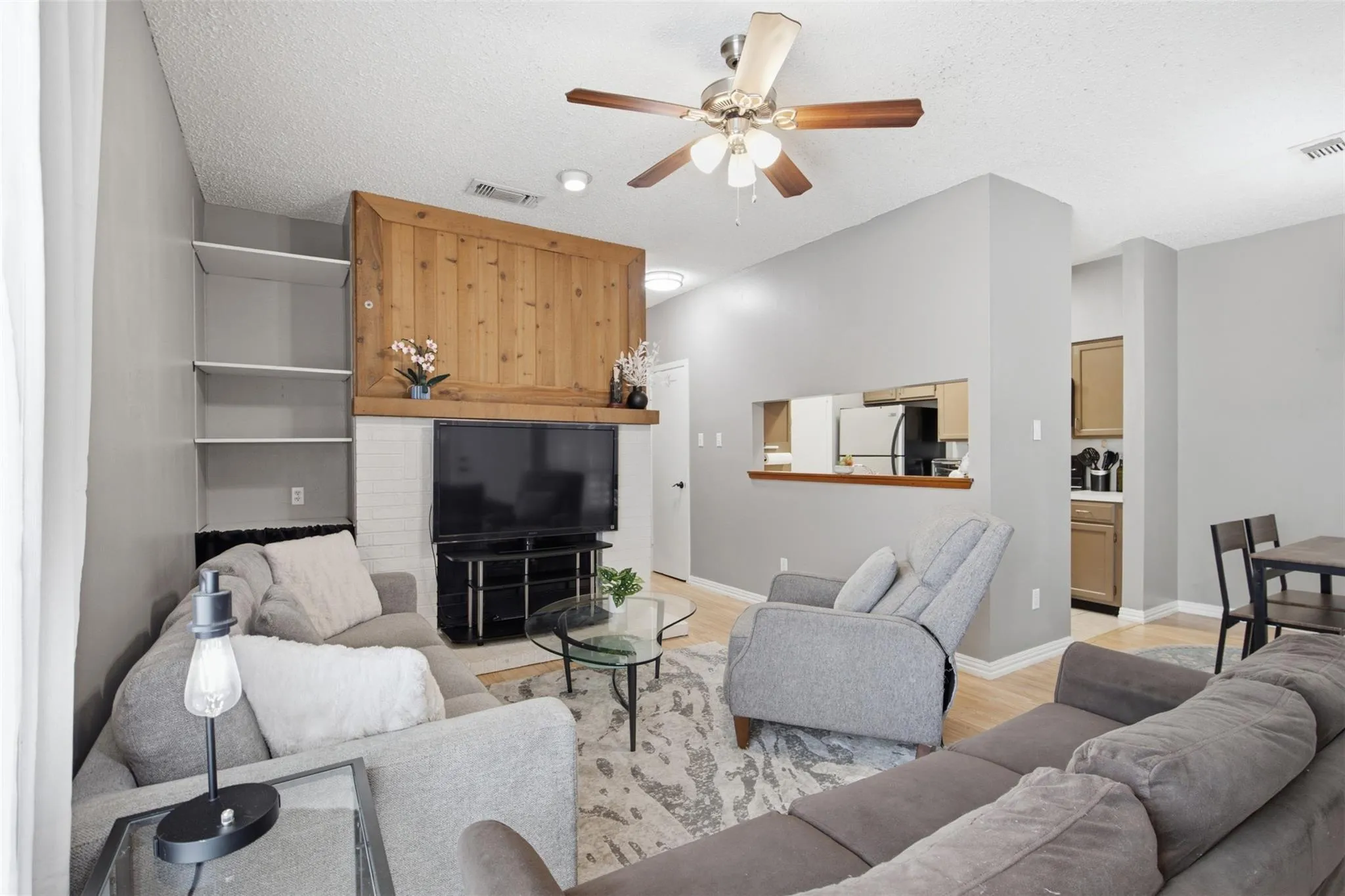 Photo of 908 POPLAR ST #206, Austin, 78705