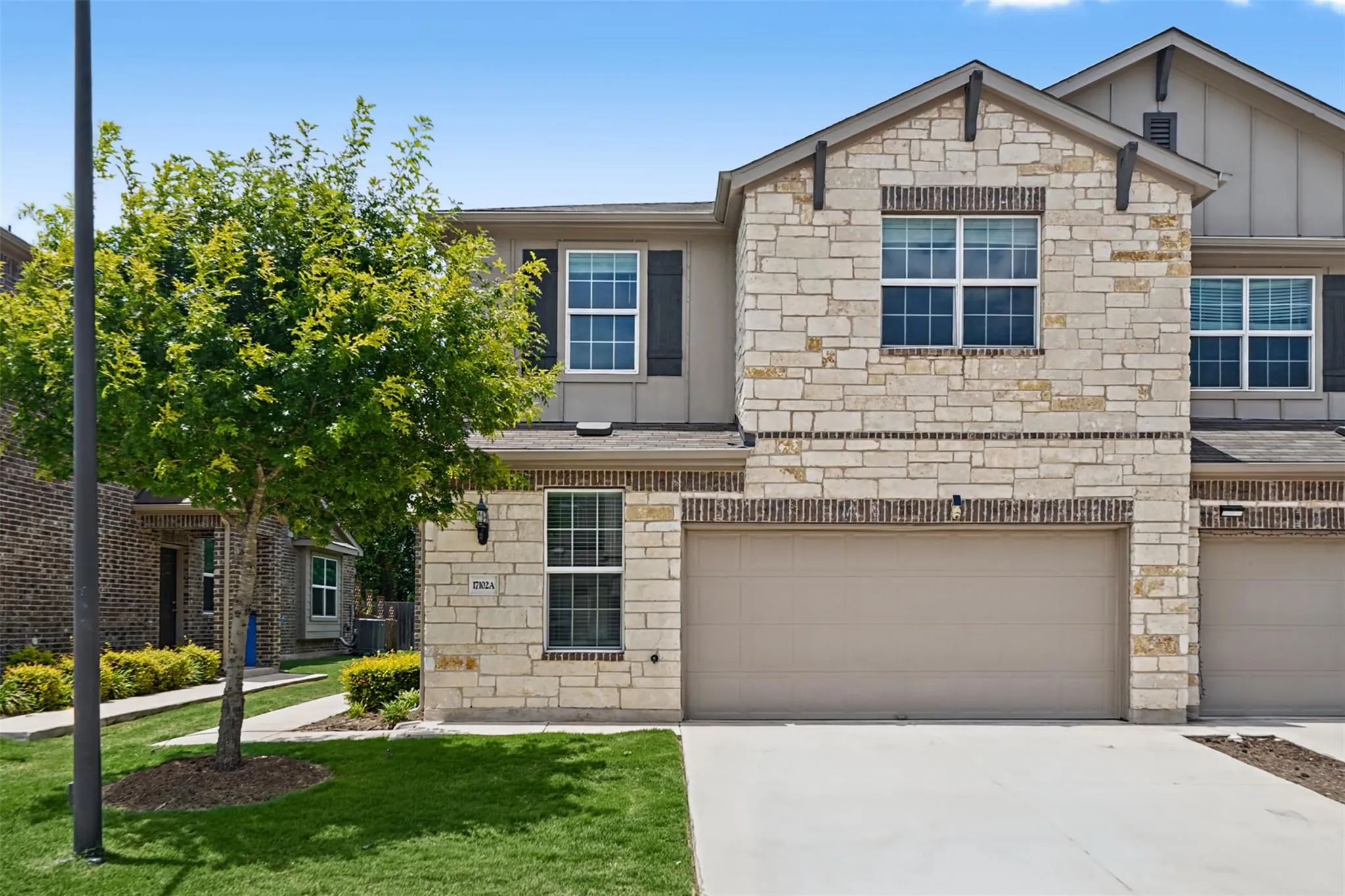 Photo 2 of 17102 CRANE FLY DR #A