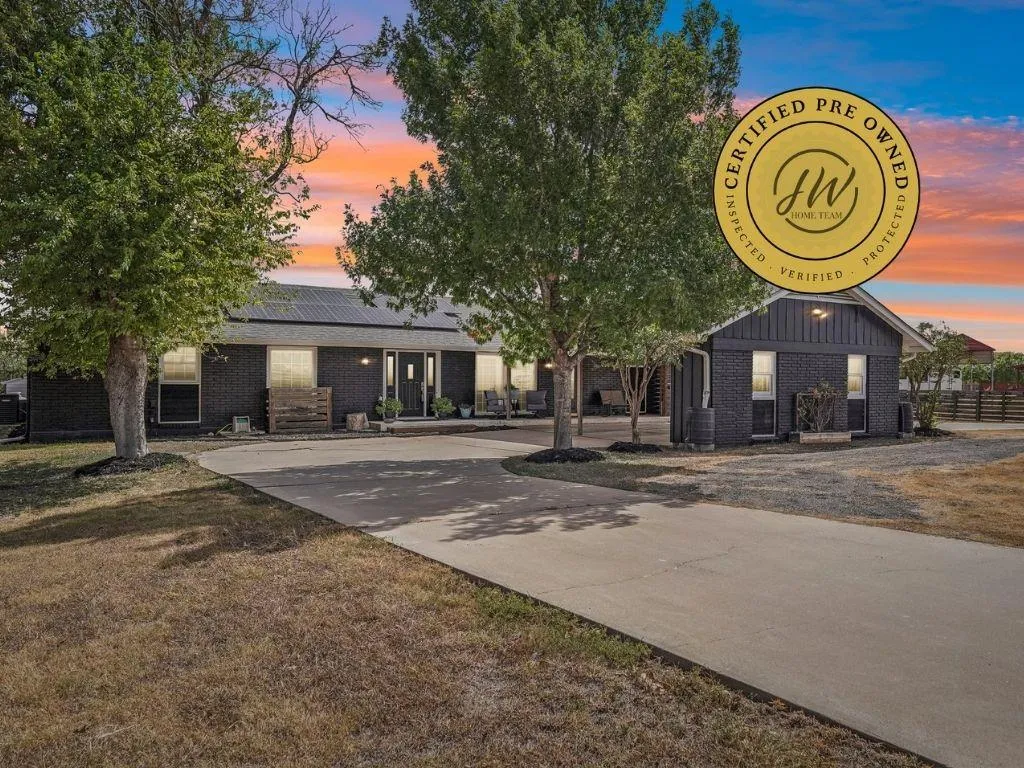 Photo of 140 FAMILY CIR, Hutto, TX, 78634