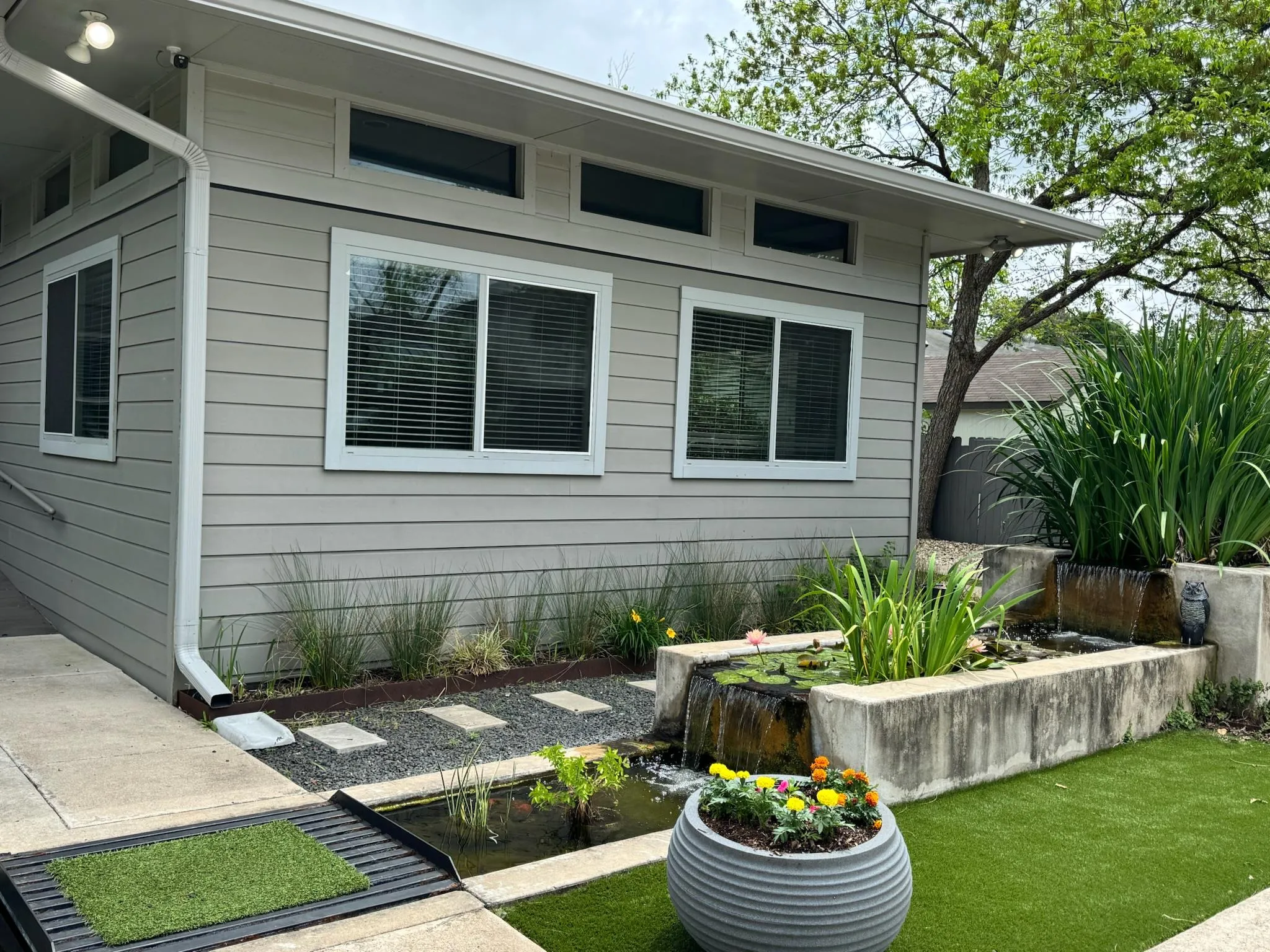 Photo of 3906 MENCHACA RD, Austin, TX, 78704
