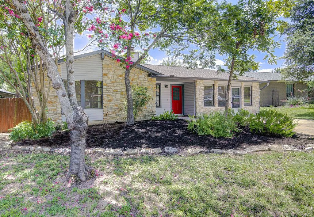 Photo of 1603 HOLSTEIN DR, Austin, TX, 78758