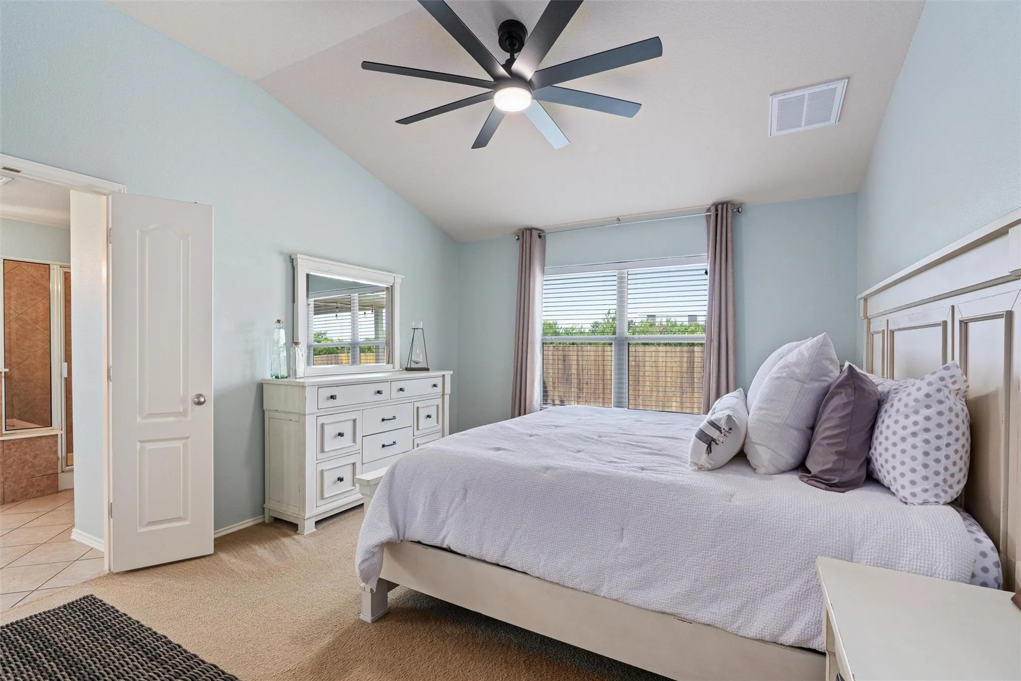 Photo 5 of 17416 BRIDGEFARMER BLVD