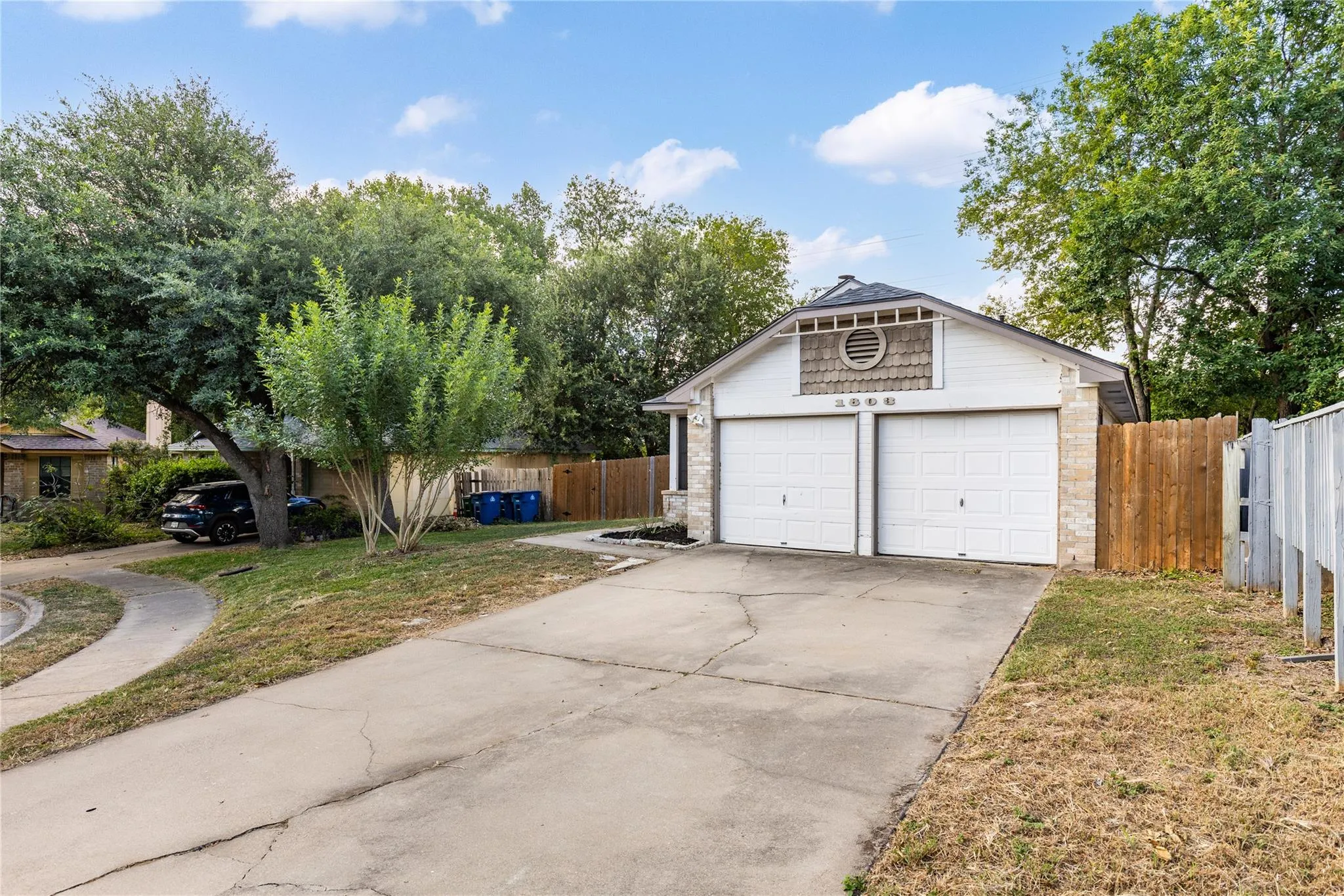 Photo 4 of 1803 HEATHERGLEN LN