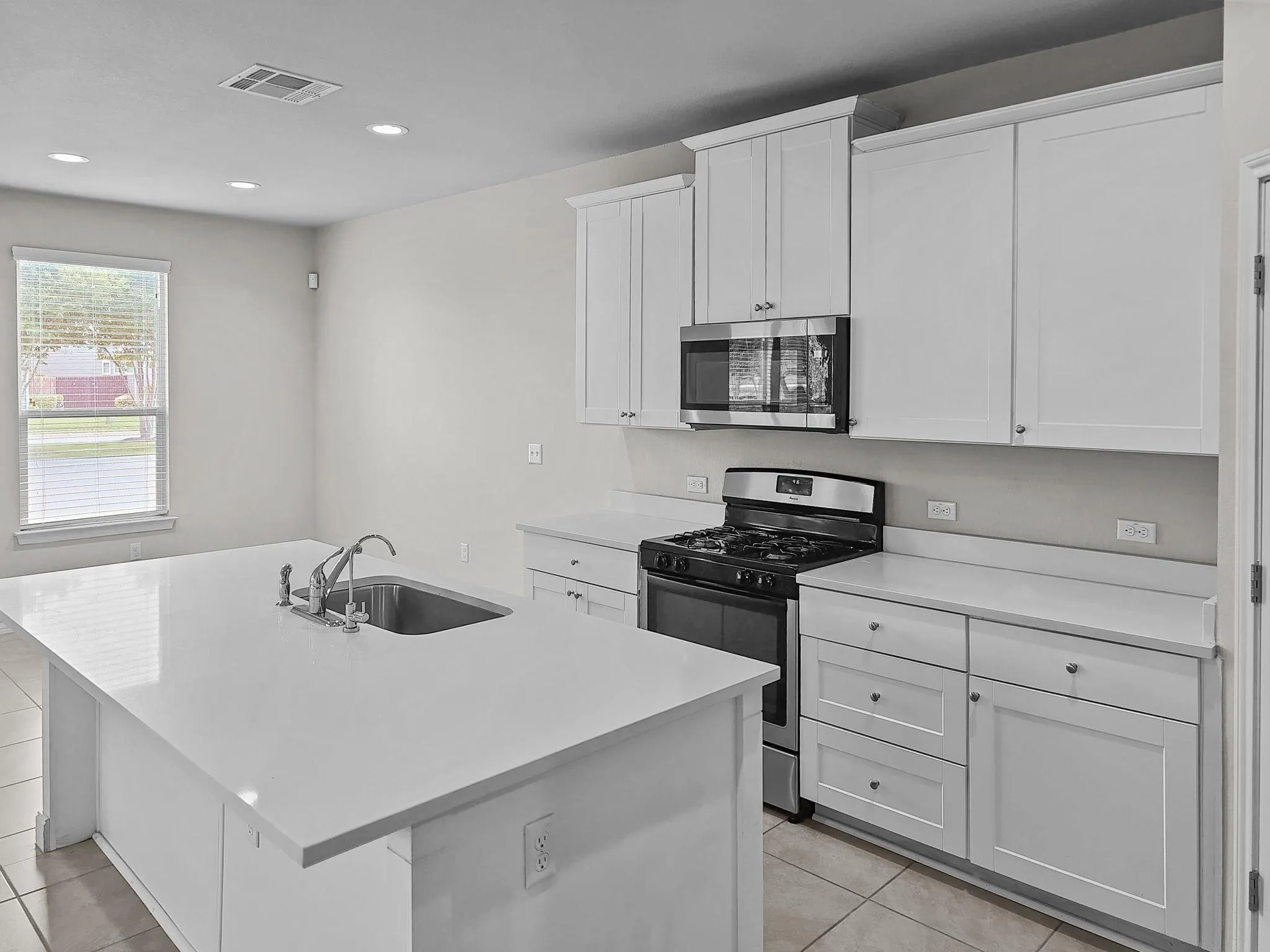 Photo 5 of 11701 PRADO RANCH BLVD