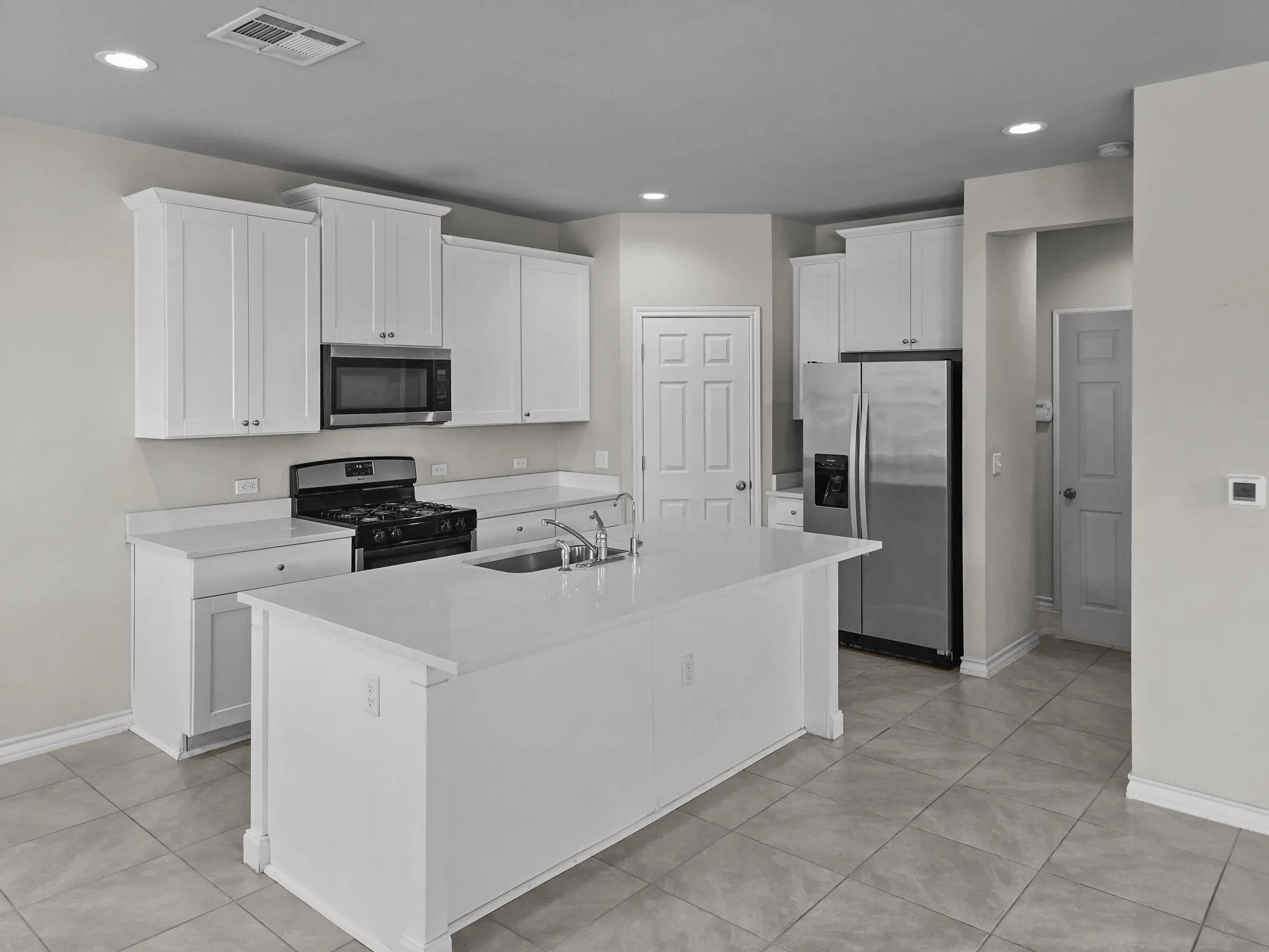 Photo 4 of 11701 PRADO RANCH BLVD