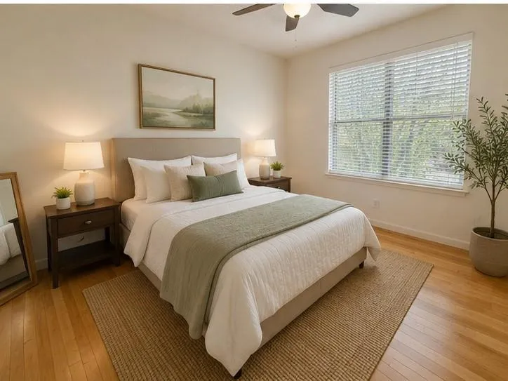Photo 3 of 3744 VALLEY VIEW RD #C