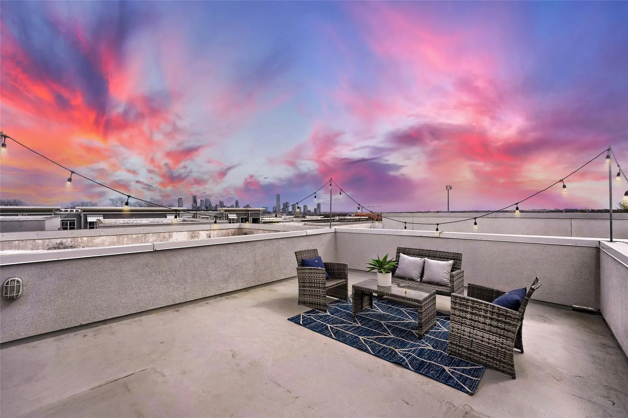 Photo of 2301 BLUEBONNET LN #4, Austin, 78704