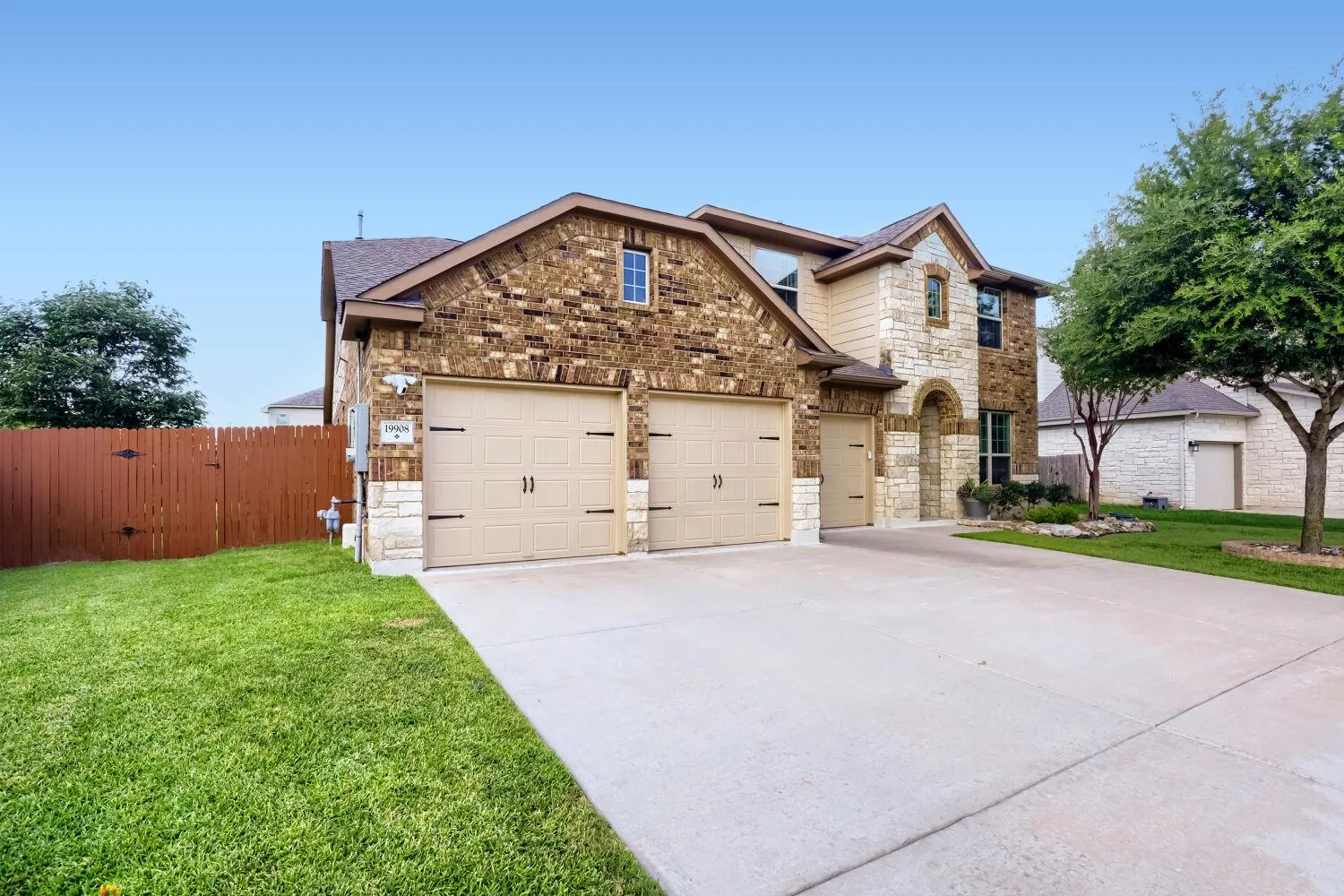 Photo of 19908 SPARHAWK TER, Pflugerville, 78660