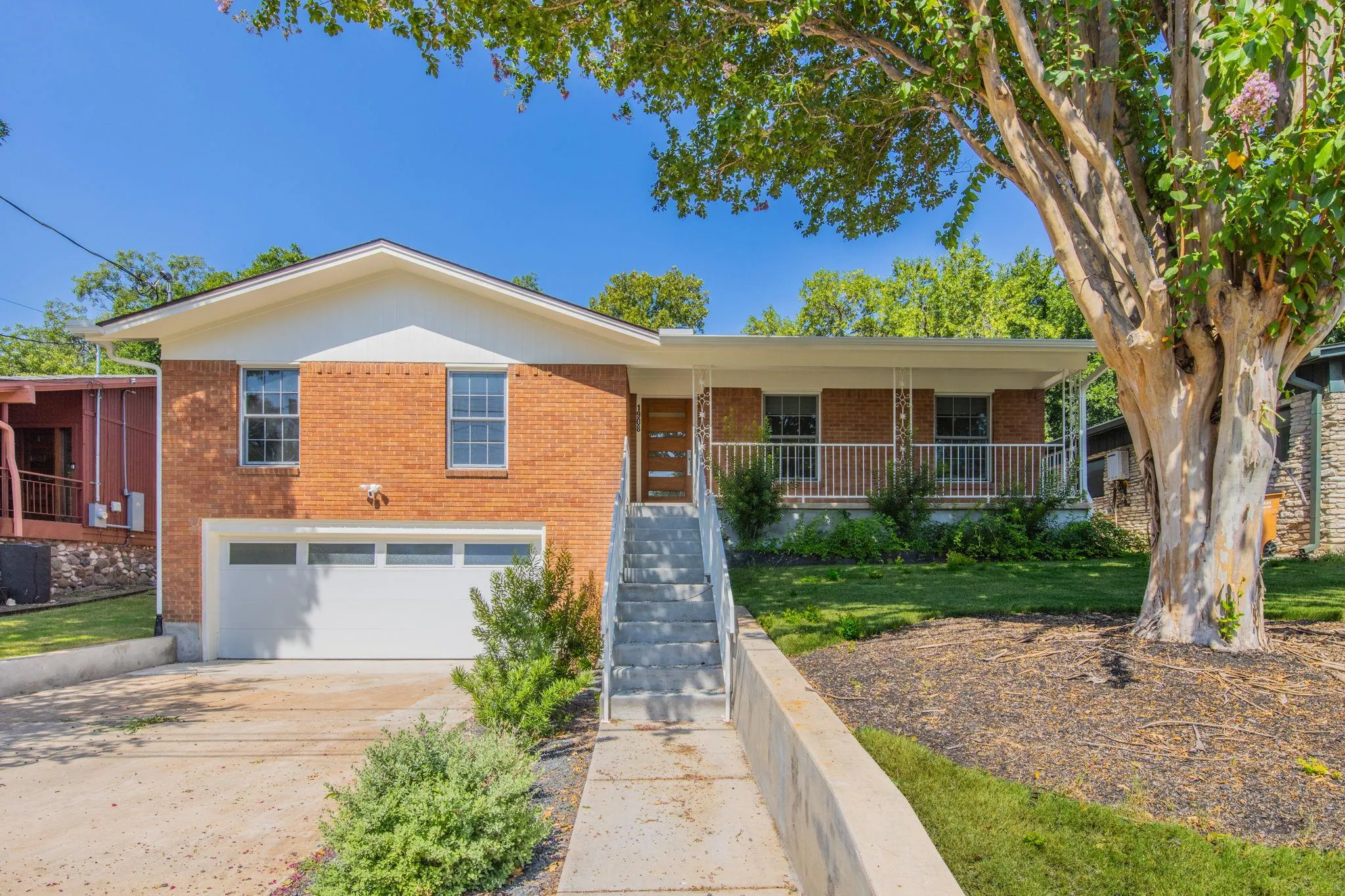 Photo of 1908 MAPLE AVE, Austin, TX, 78722