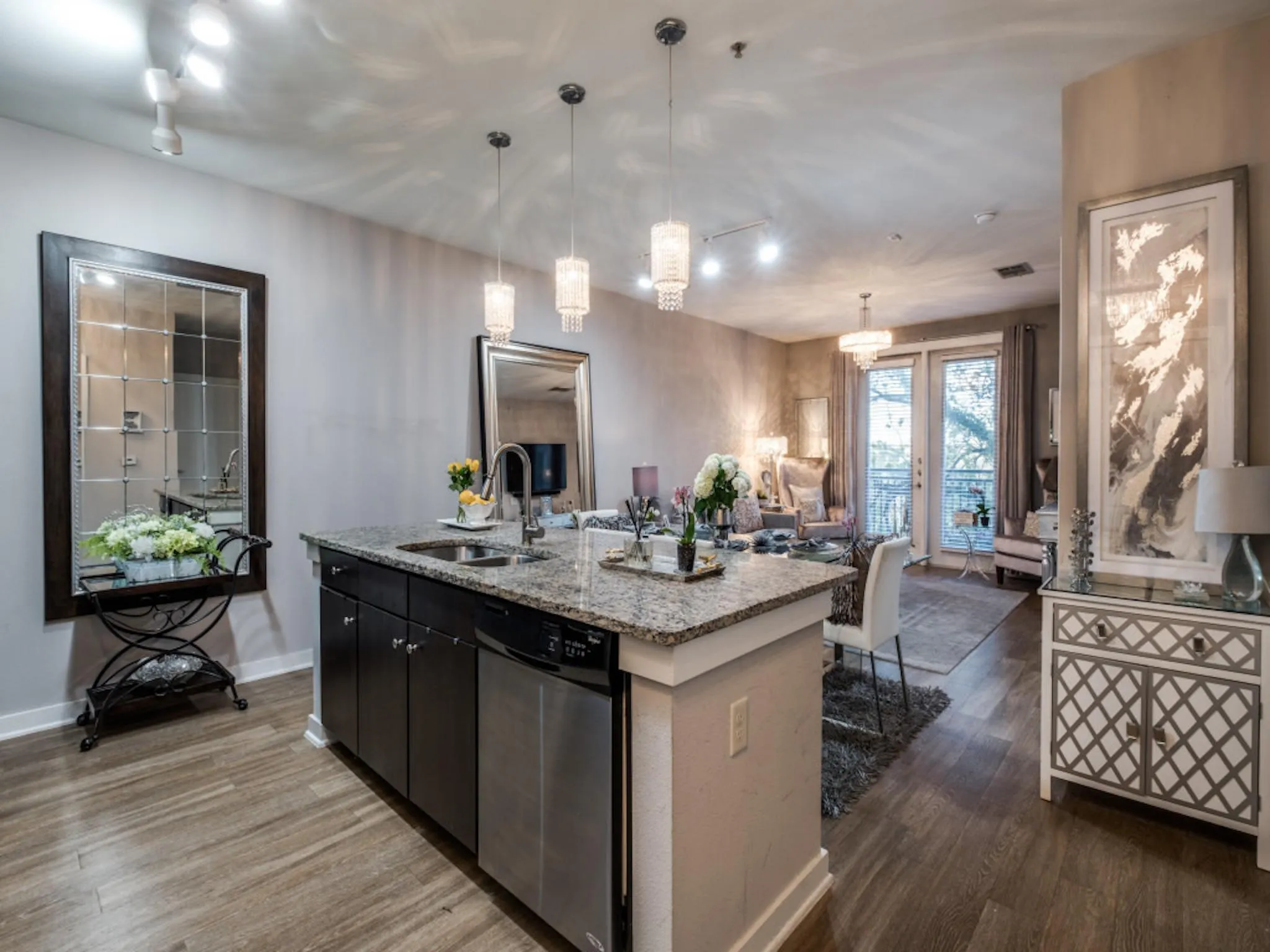 Photo 3 of 1900 BARTON SPRINGS RD #5037