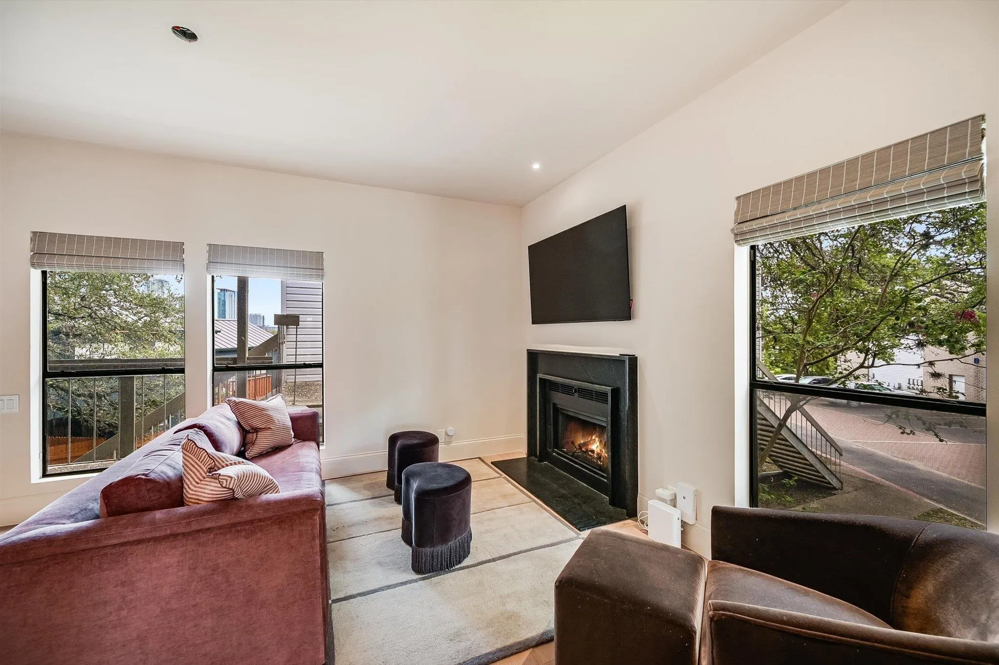Photo 3 of 802 S 1ST ST #207
