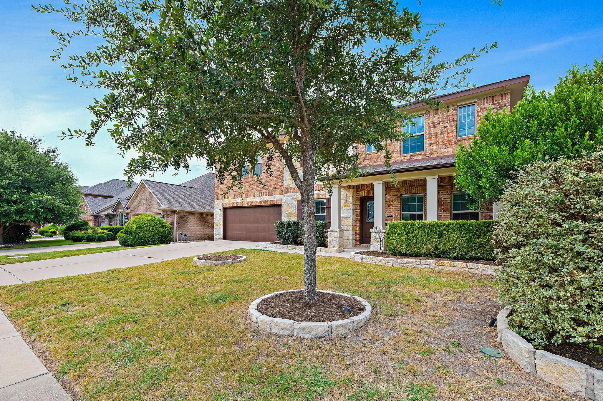 Photo 2 of 18412 WIND VALLEY WAY
